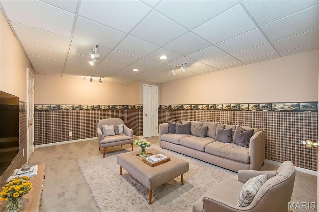 1600 Summerpoint Drive