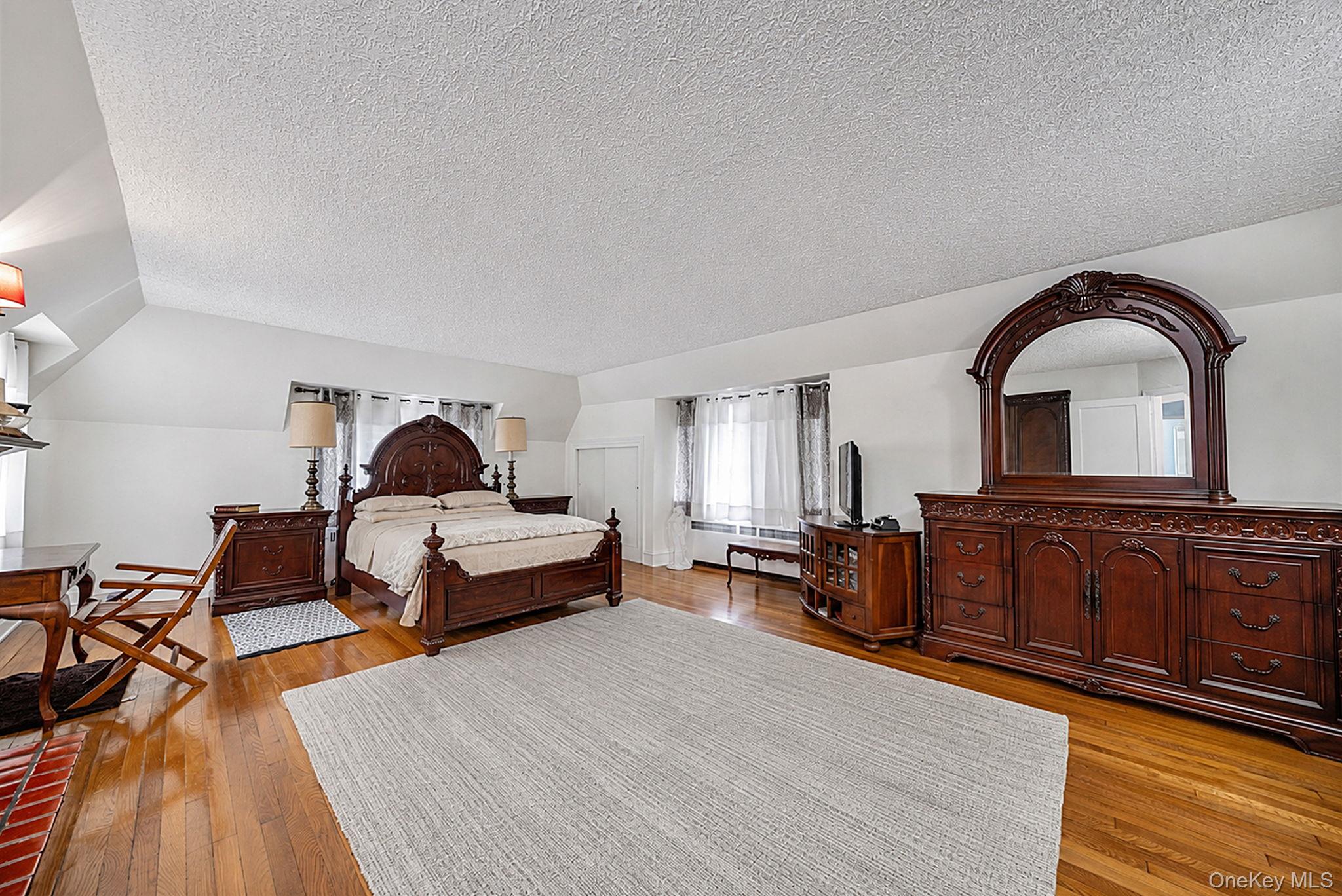 18240 Avon Road