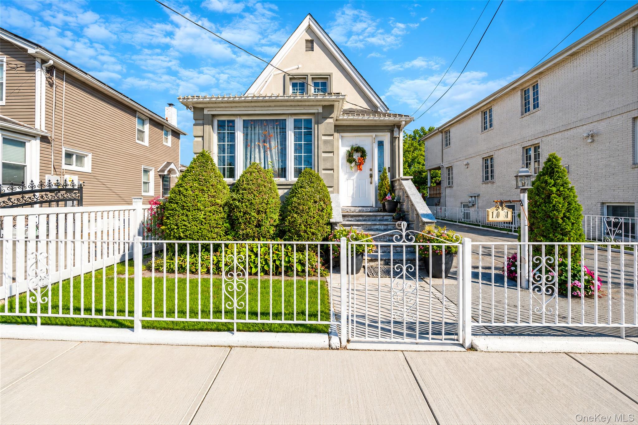 130 31 126th Street South Ozone Park Ny Us 11420 Key1065484