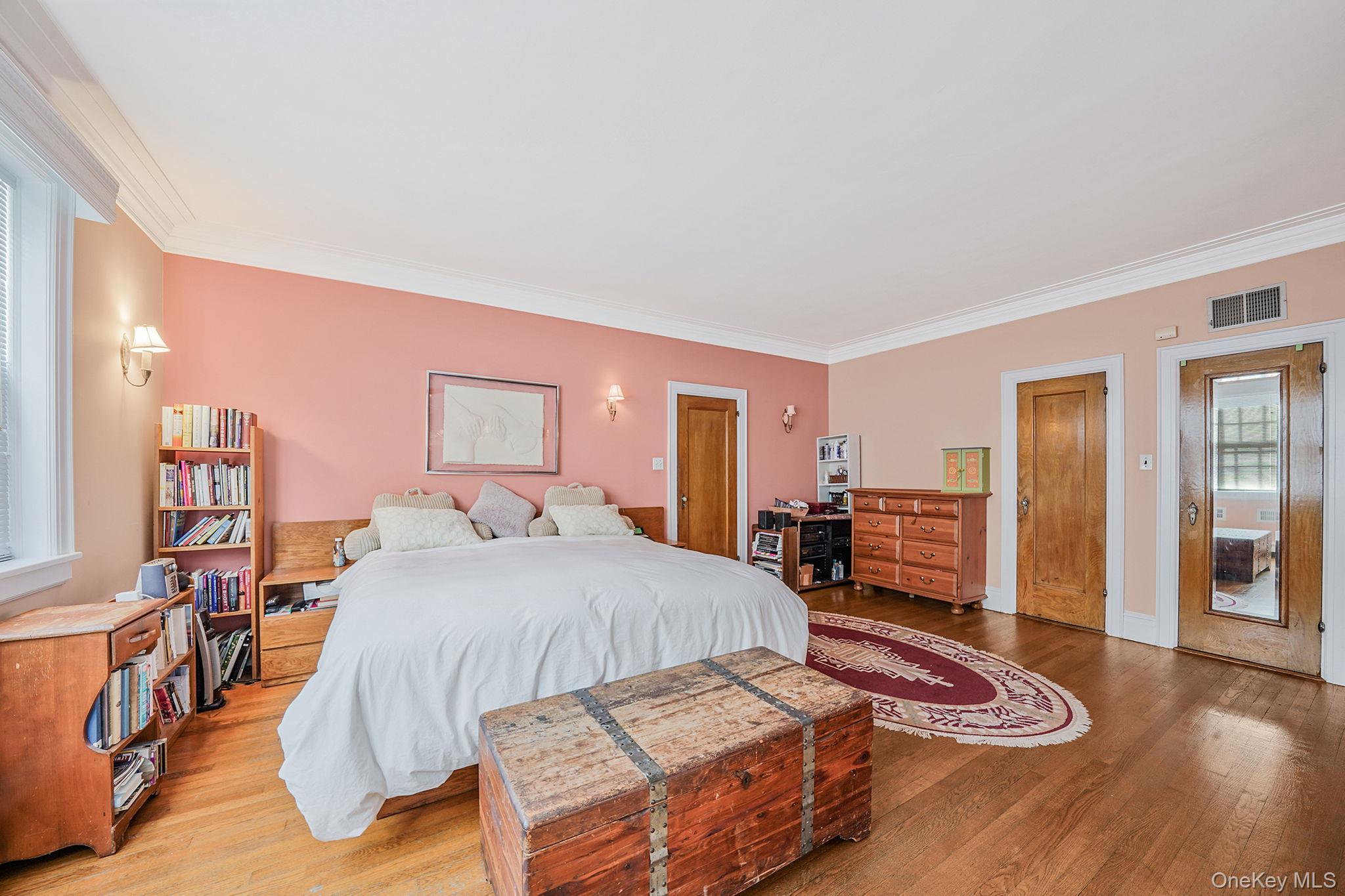 8402 Midland Parkway