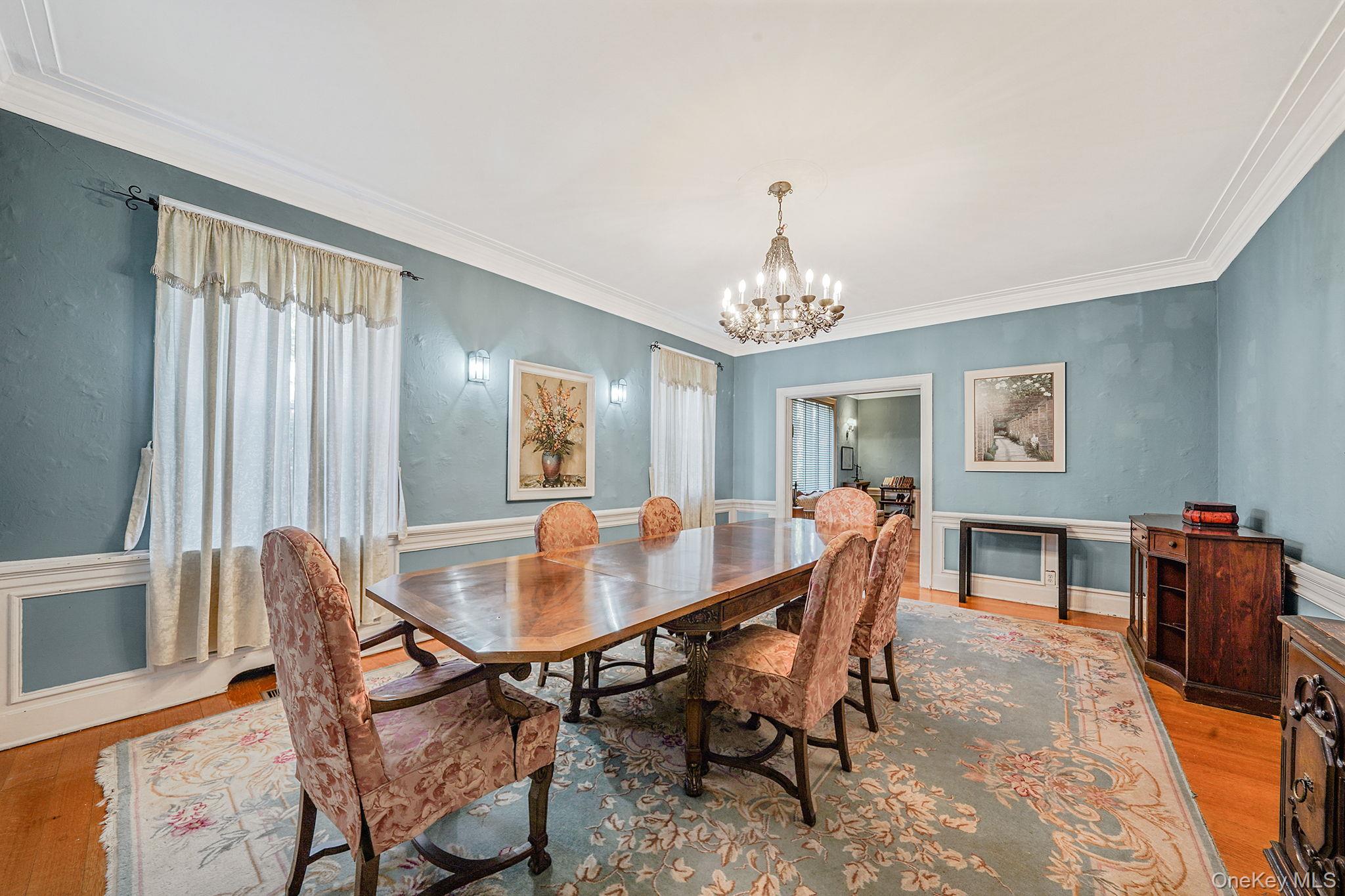 8402 Midland Parkway