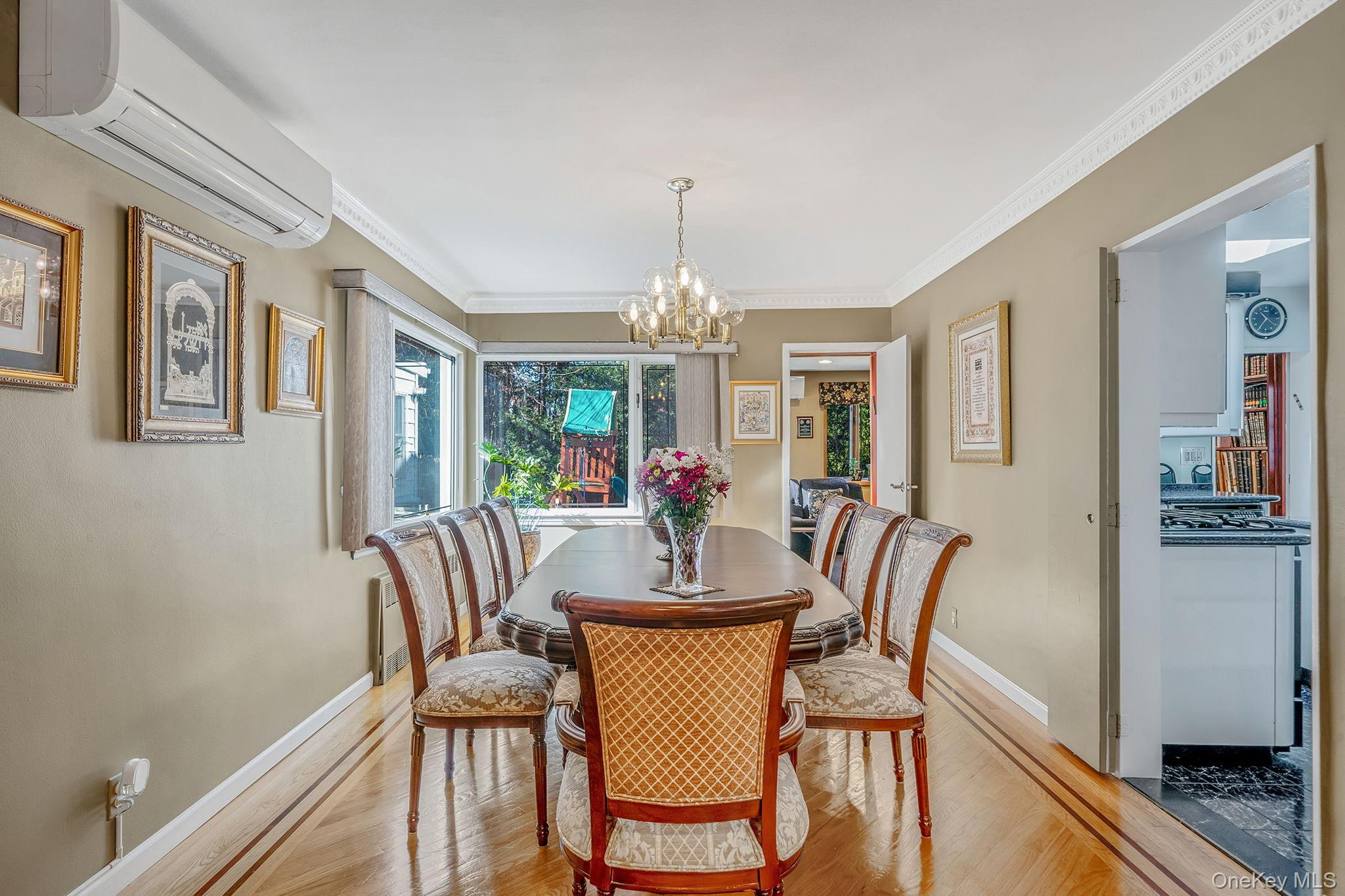 85-26 Palo Alto Street