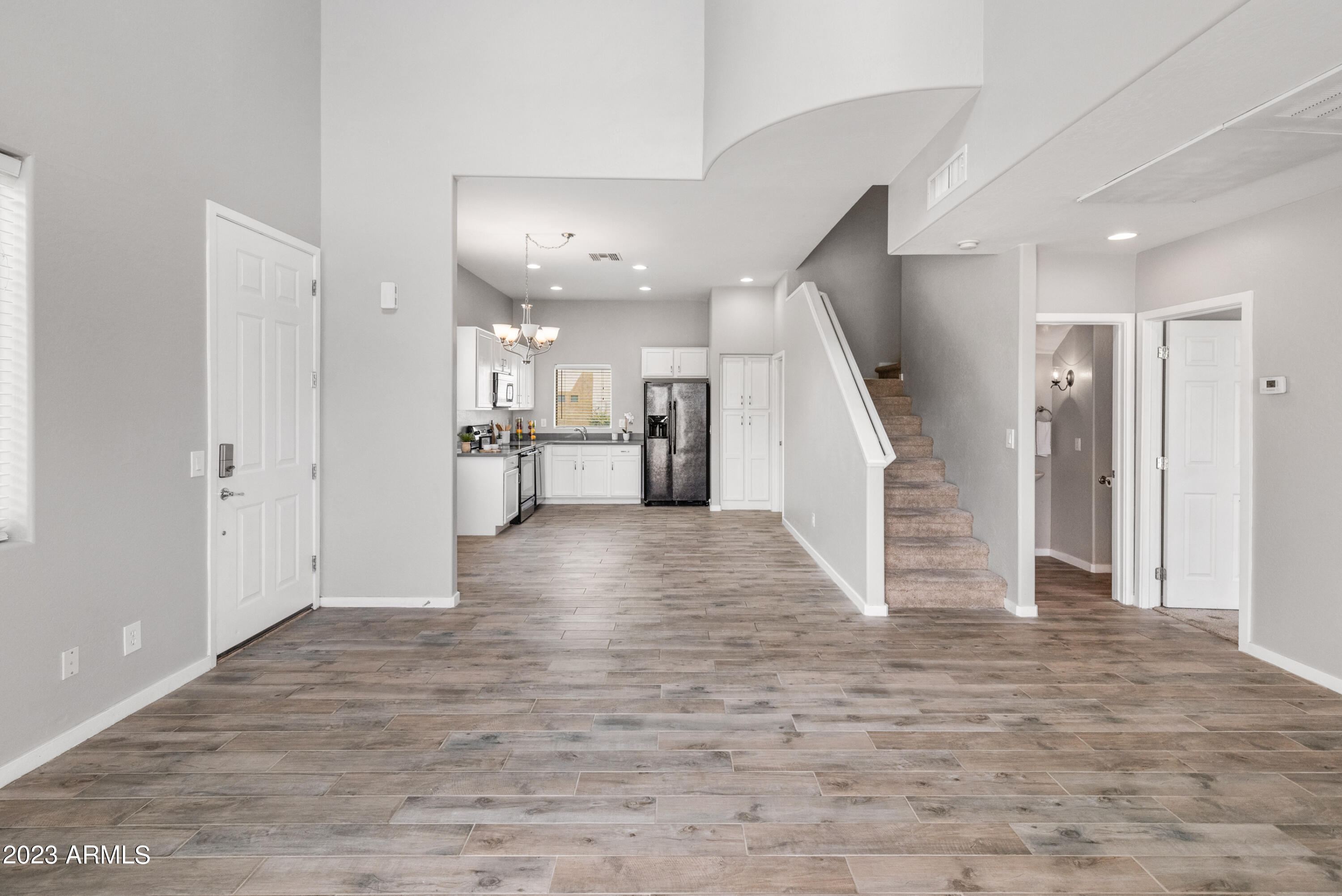 544 N Alma School Road Unit: 8