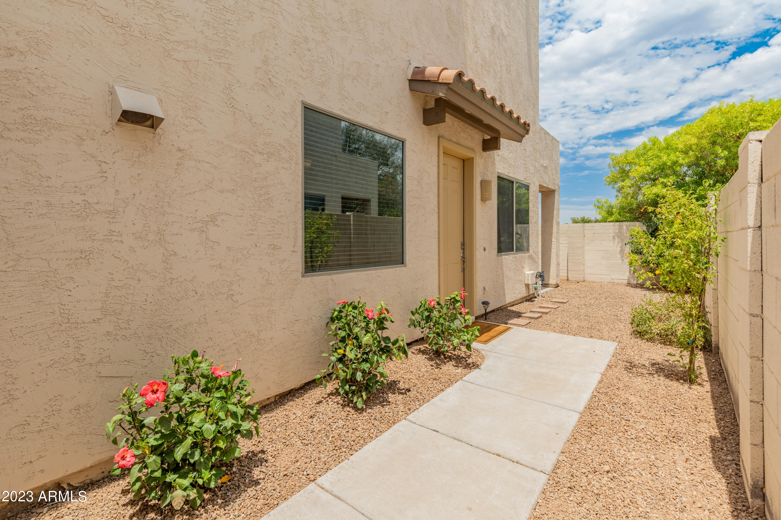 544 N Alma School Road Unit: 8