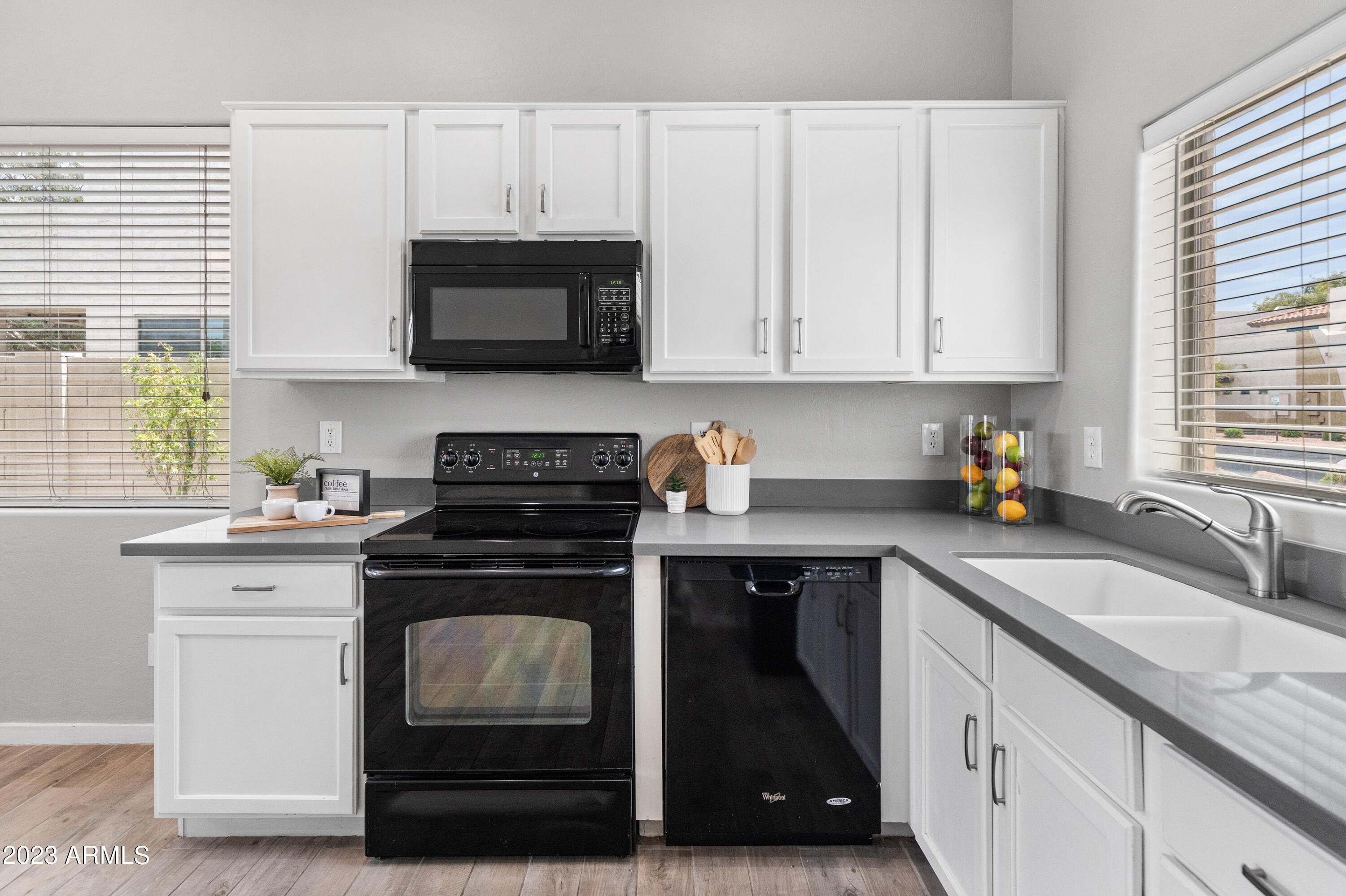 544 N Alma School Road Unit: 8