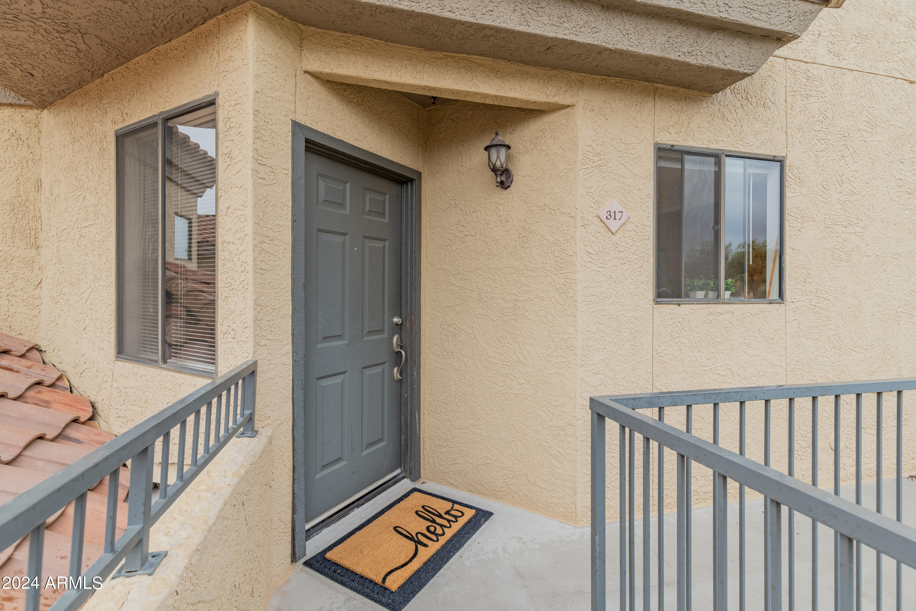 4925 E Desert Cove Avenue Unit: 317