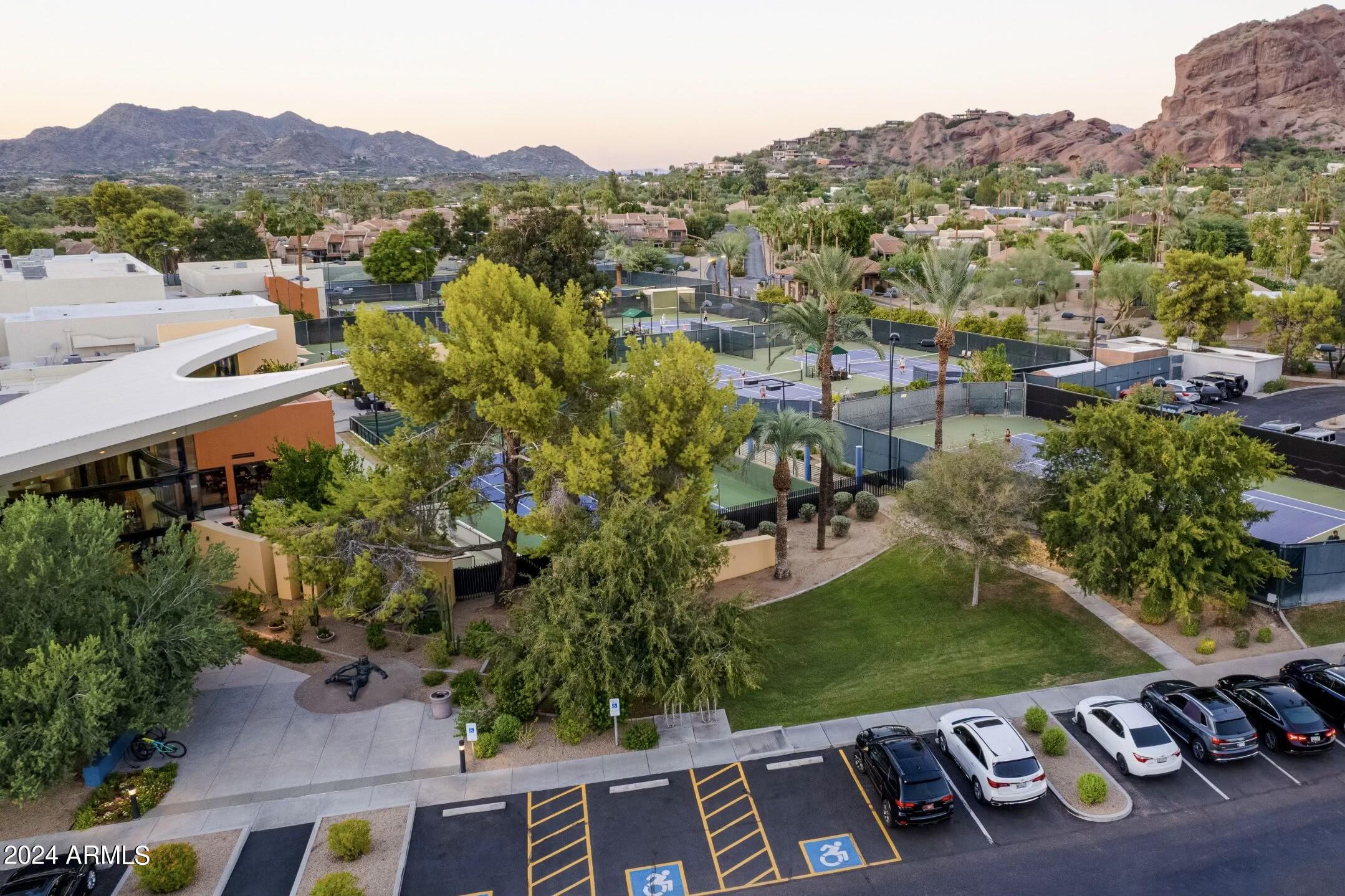 4440 E Camelback Road # 32