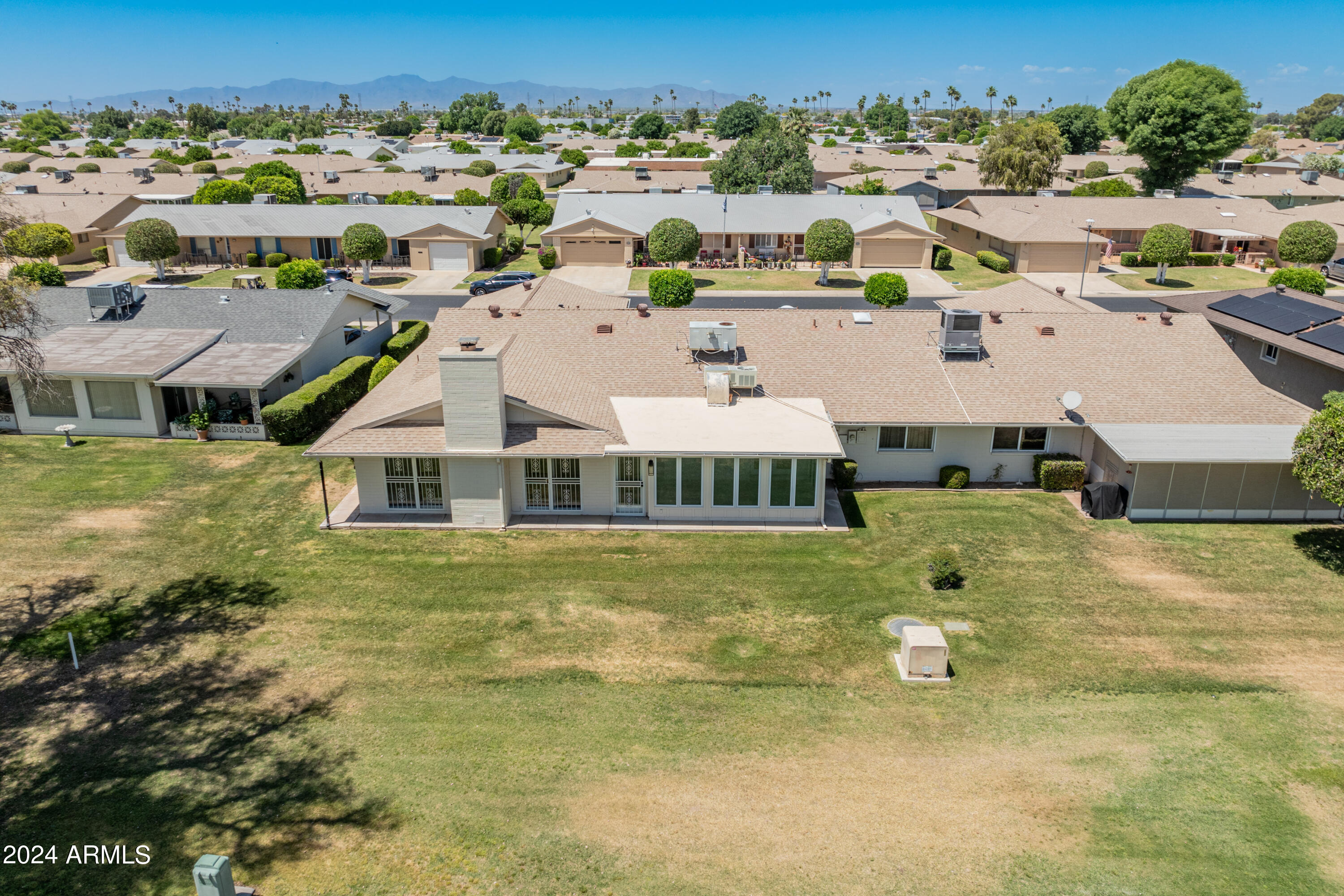 10534 W TROPICANA Circle