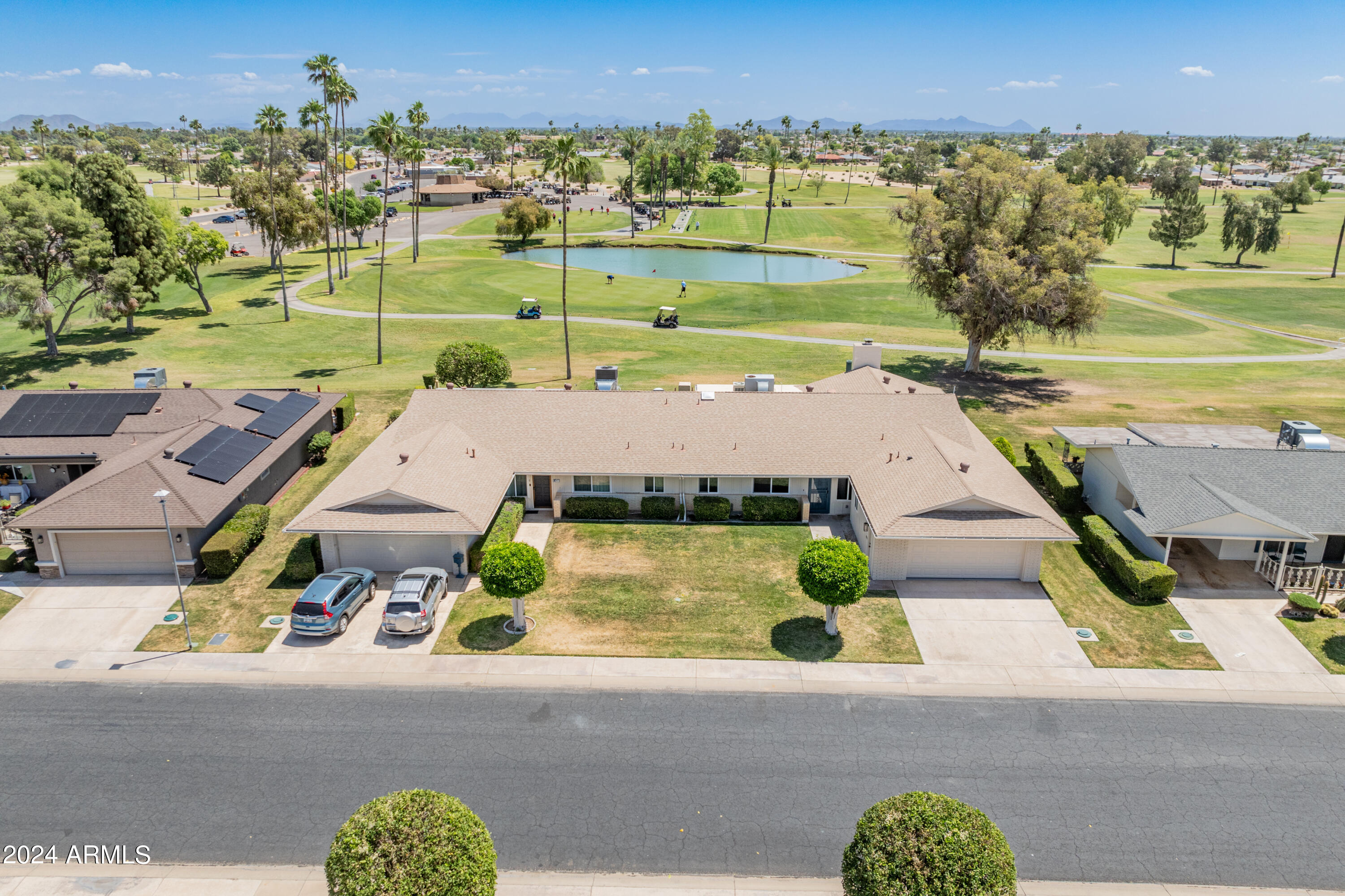 10534 W TROPICANA Circle