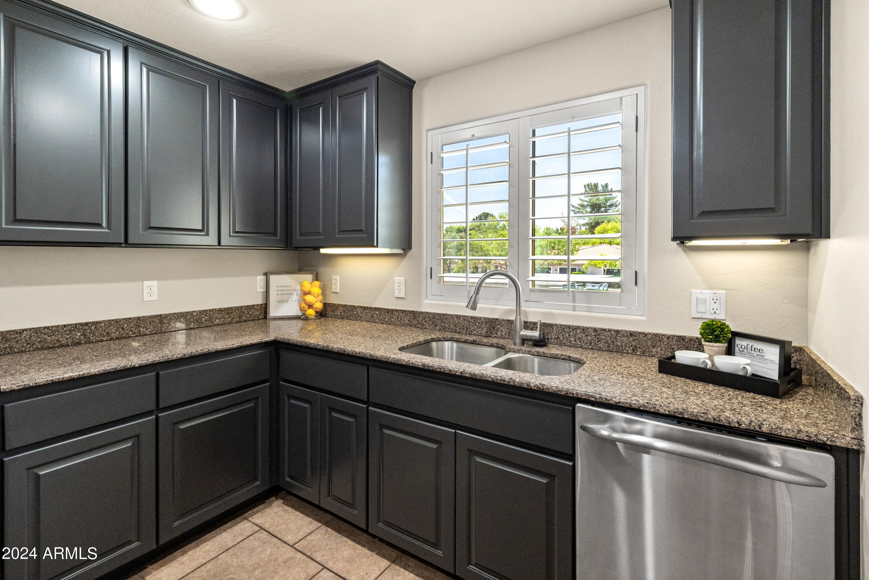 6940 E Cochise Road # 1039