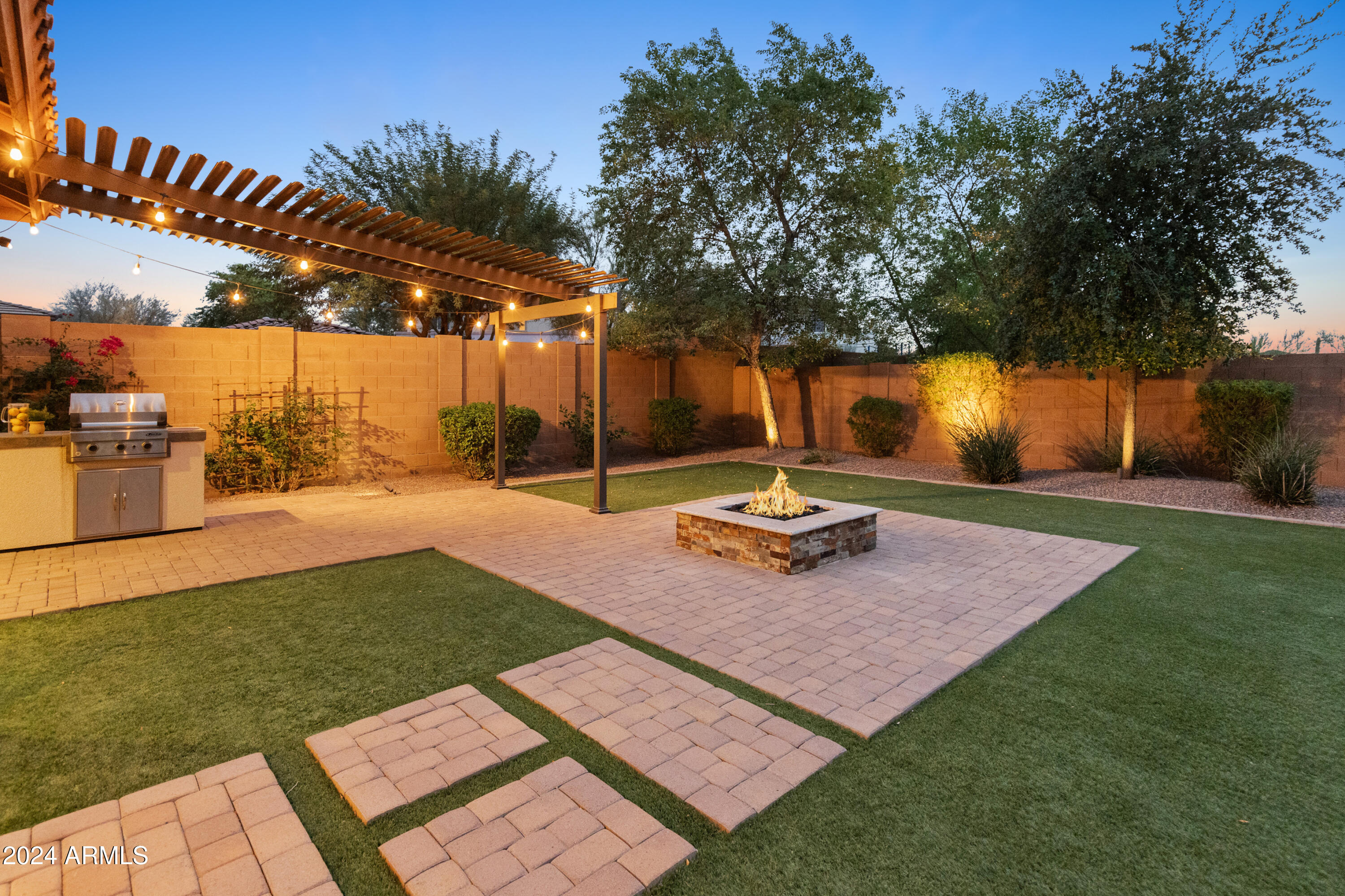 5309 E Barwick Drive