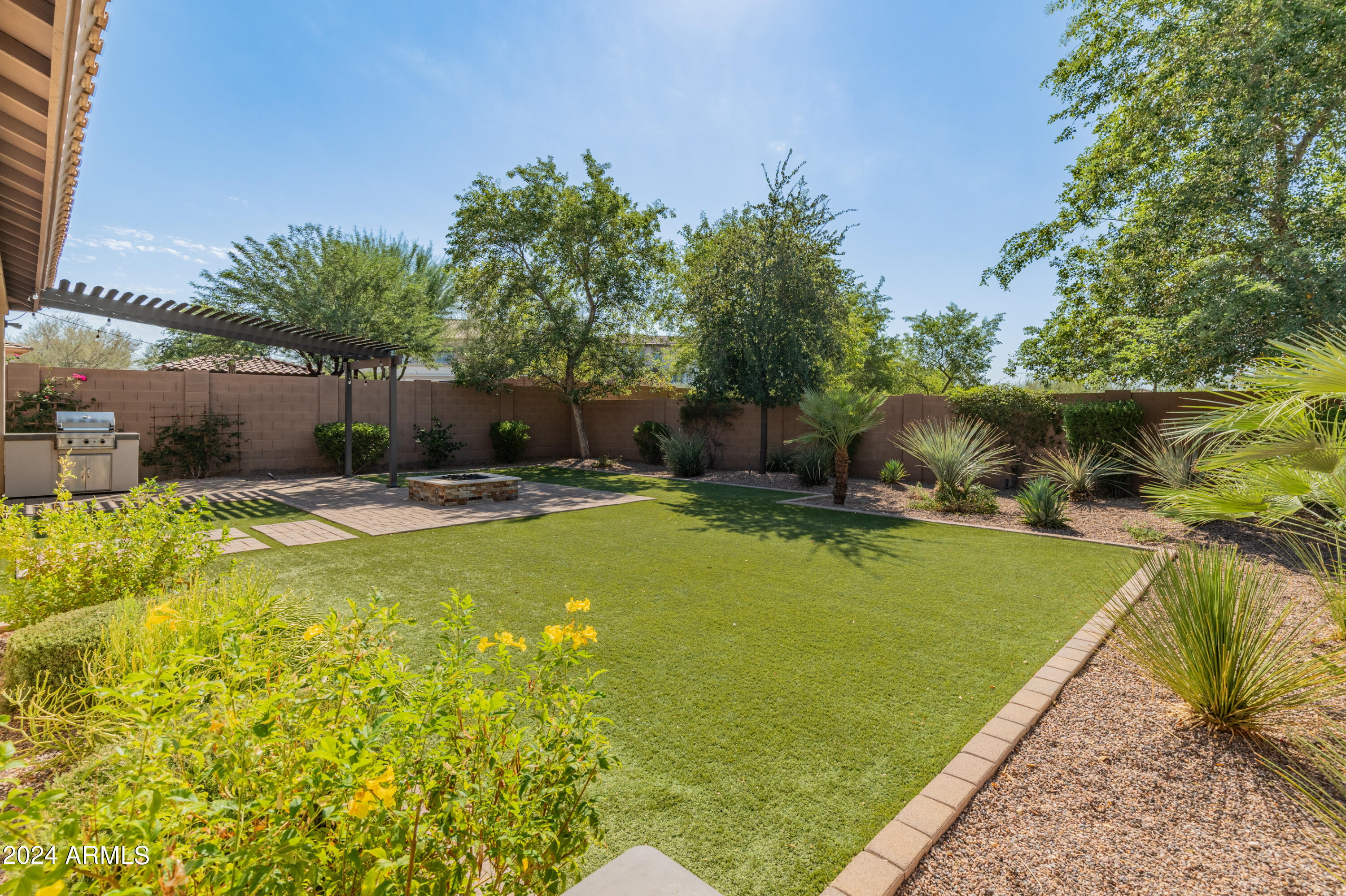 5309 E Barwick Drive