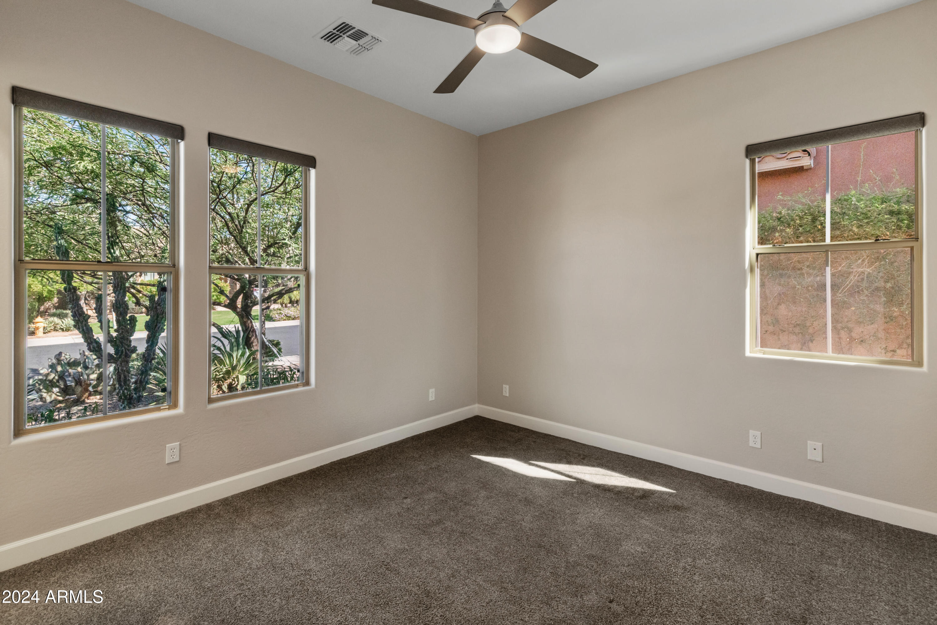 5309 E Barwick Drive