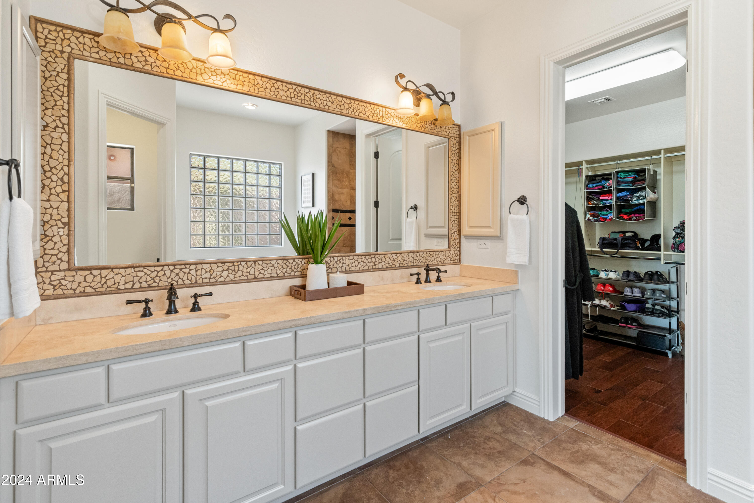 9883 E DESERT JEWEL Drive