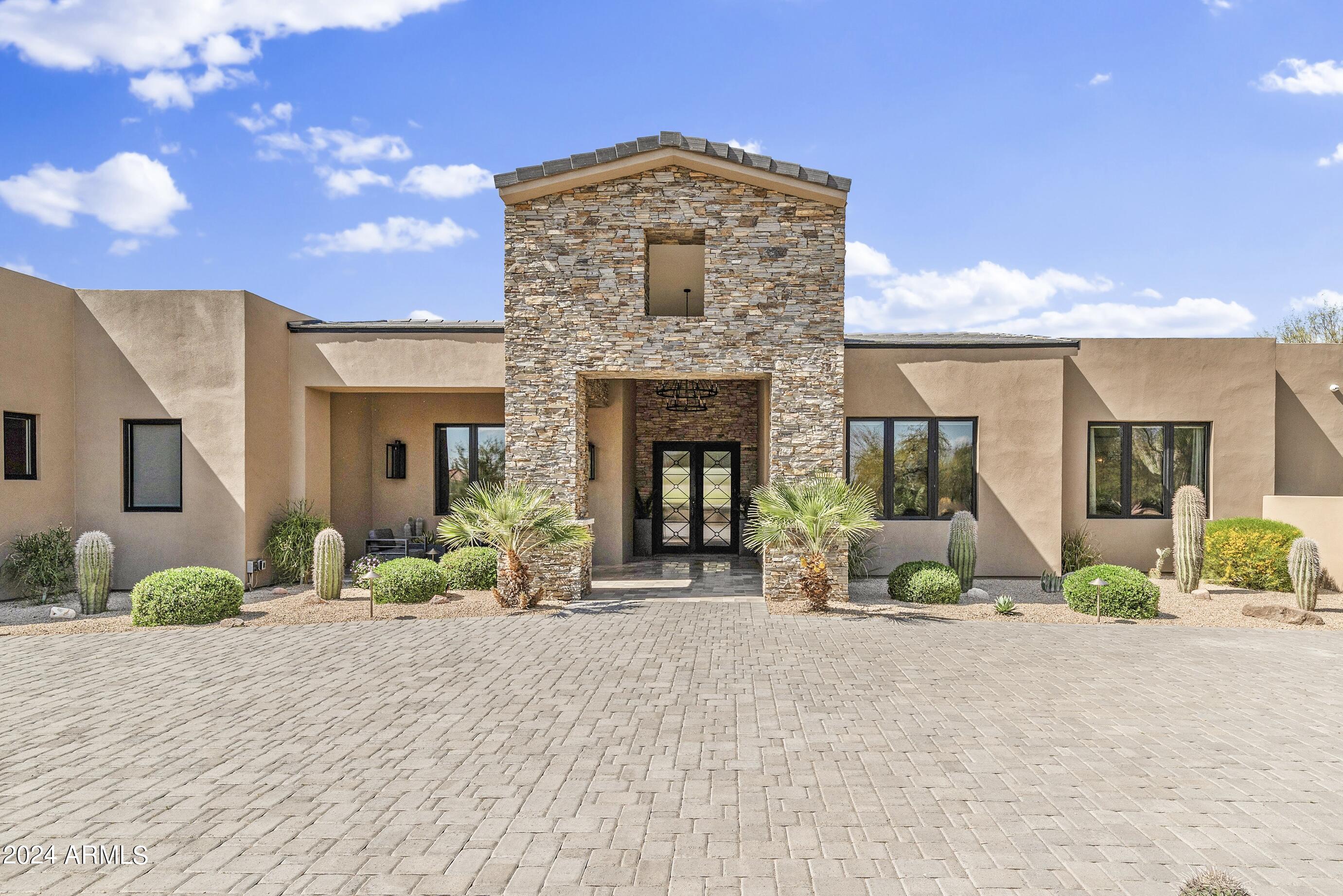 27225 N 71st Place