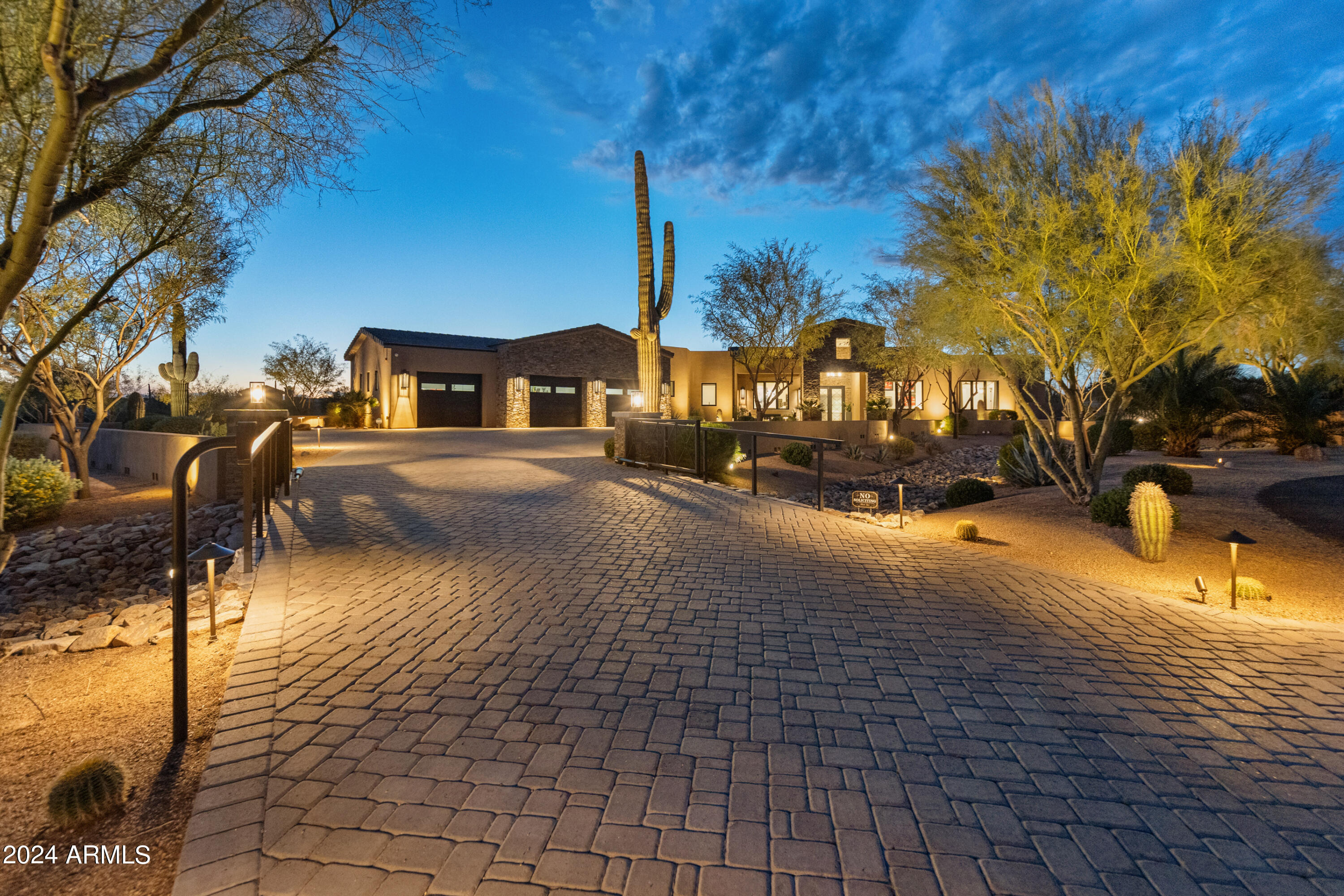 27225 N 71st Place