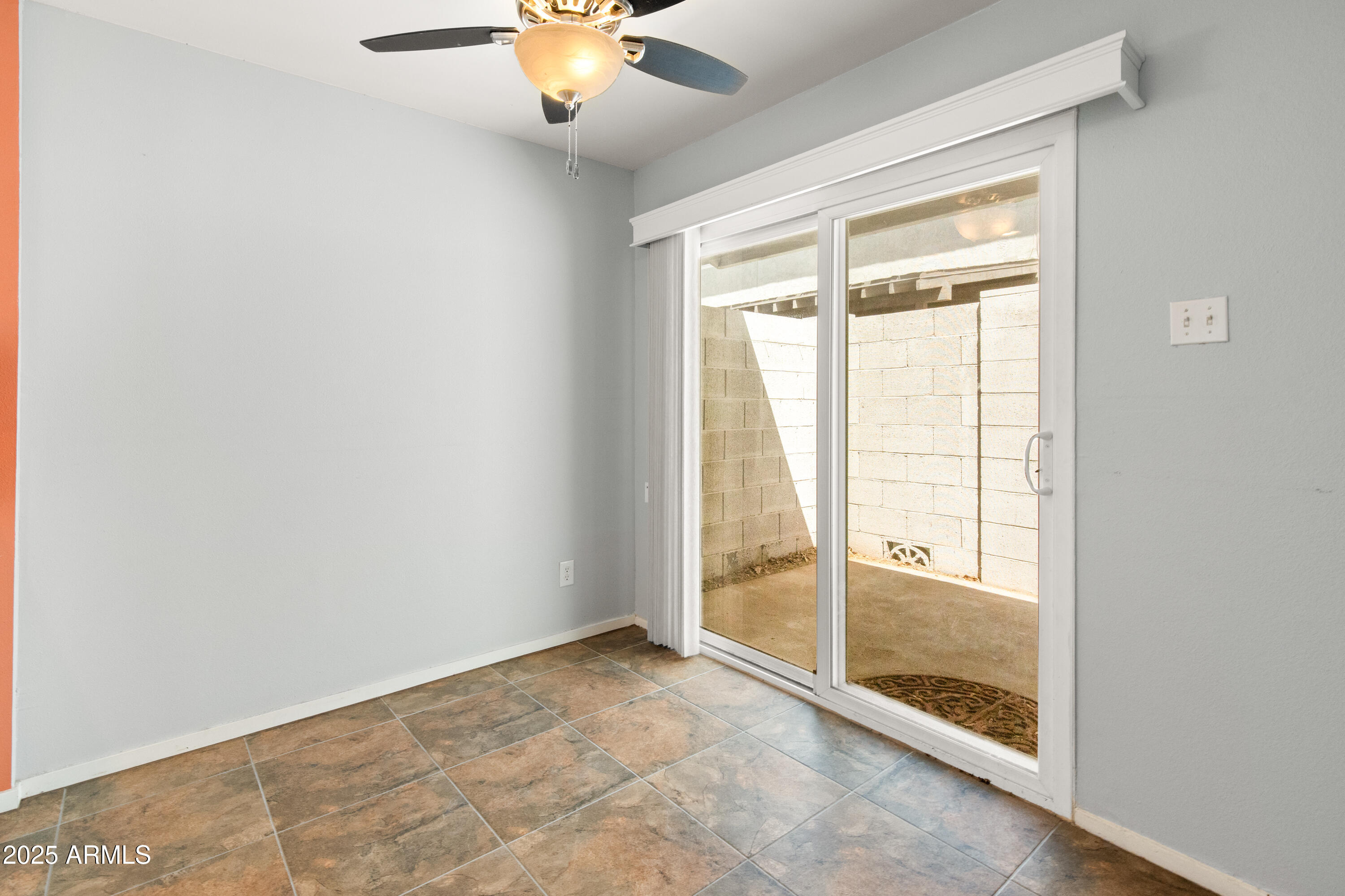 8412 E ROOSEVELT Street