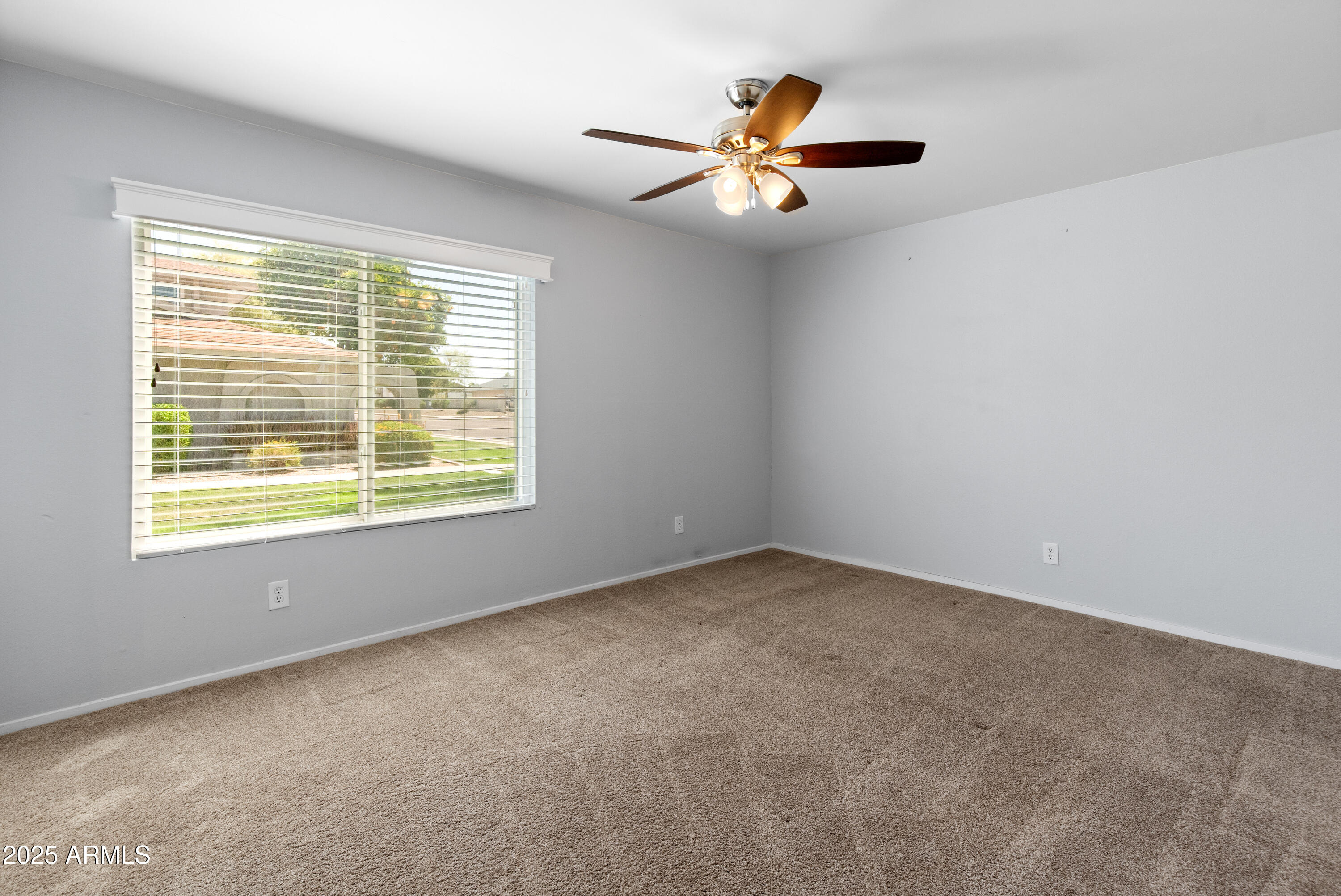 8412 E ROOSEVELT Street