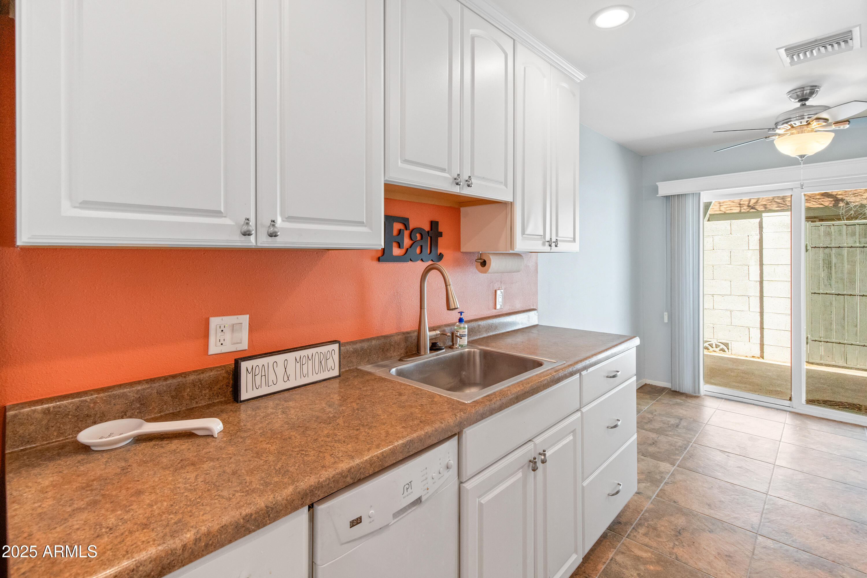 8412 E ROOSEVELT Street