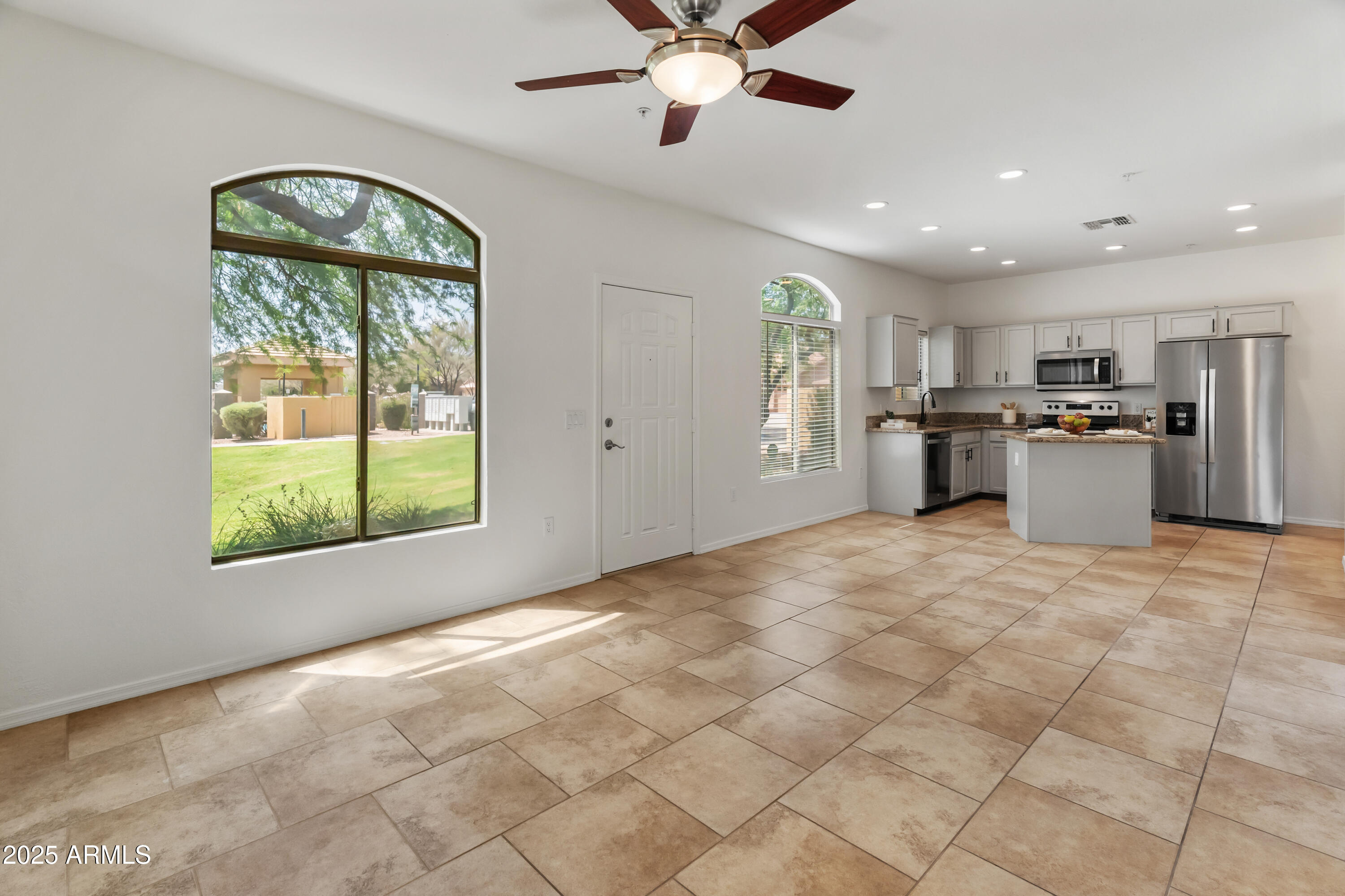 2250 E Deer Valley Road, 104