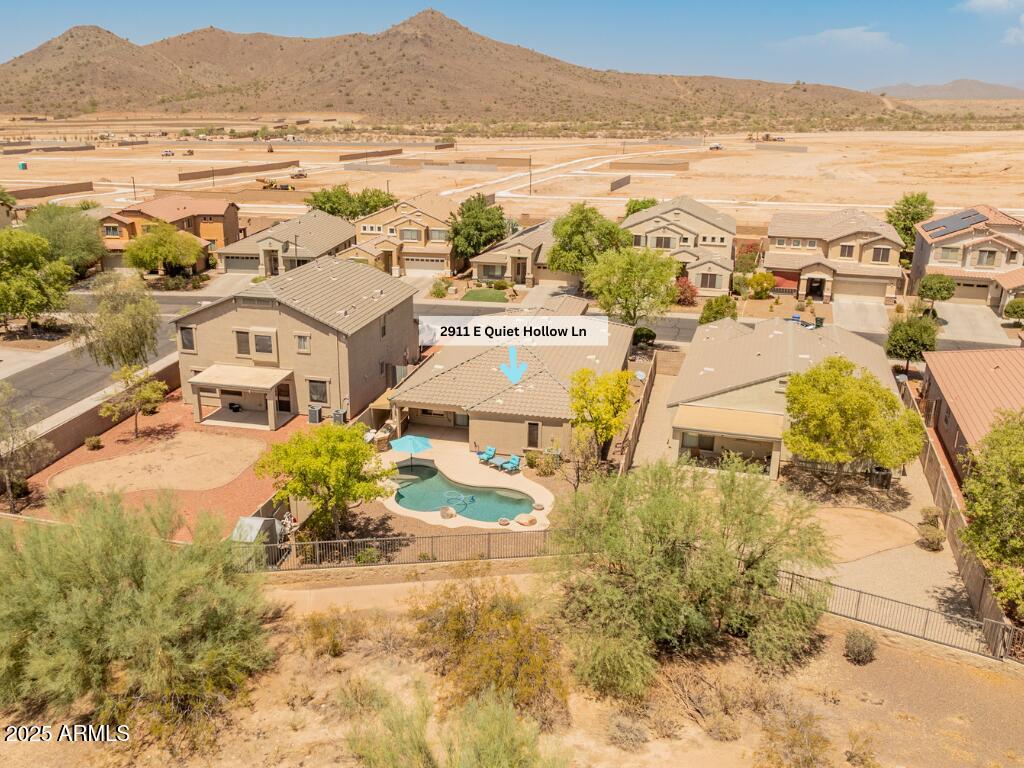 2911 E Quiet Hollow Lane