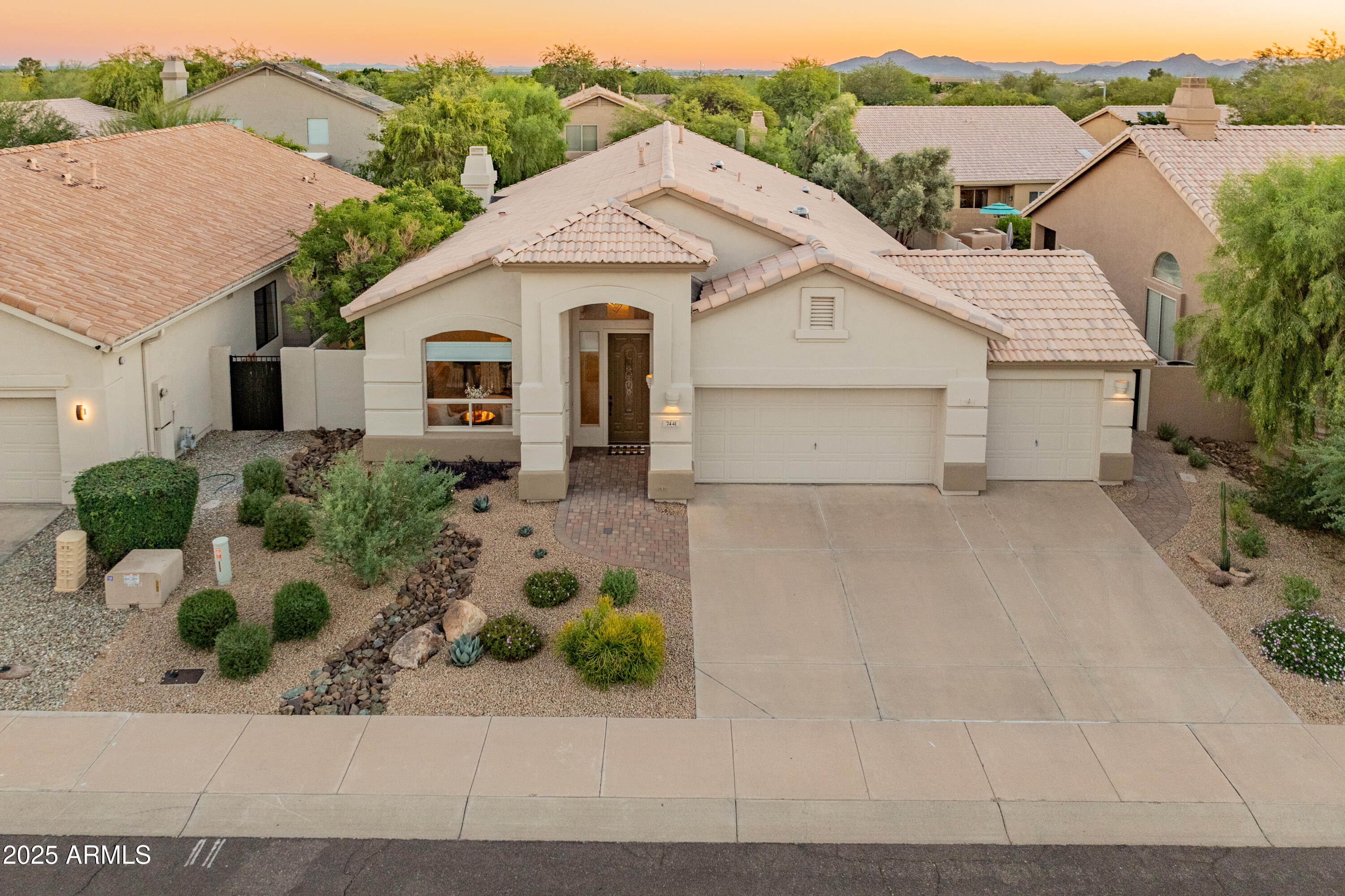 7441 E Whistling Wind Way