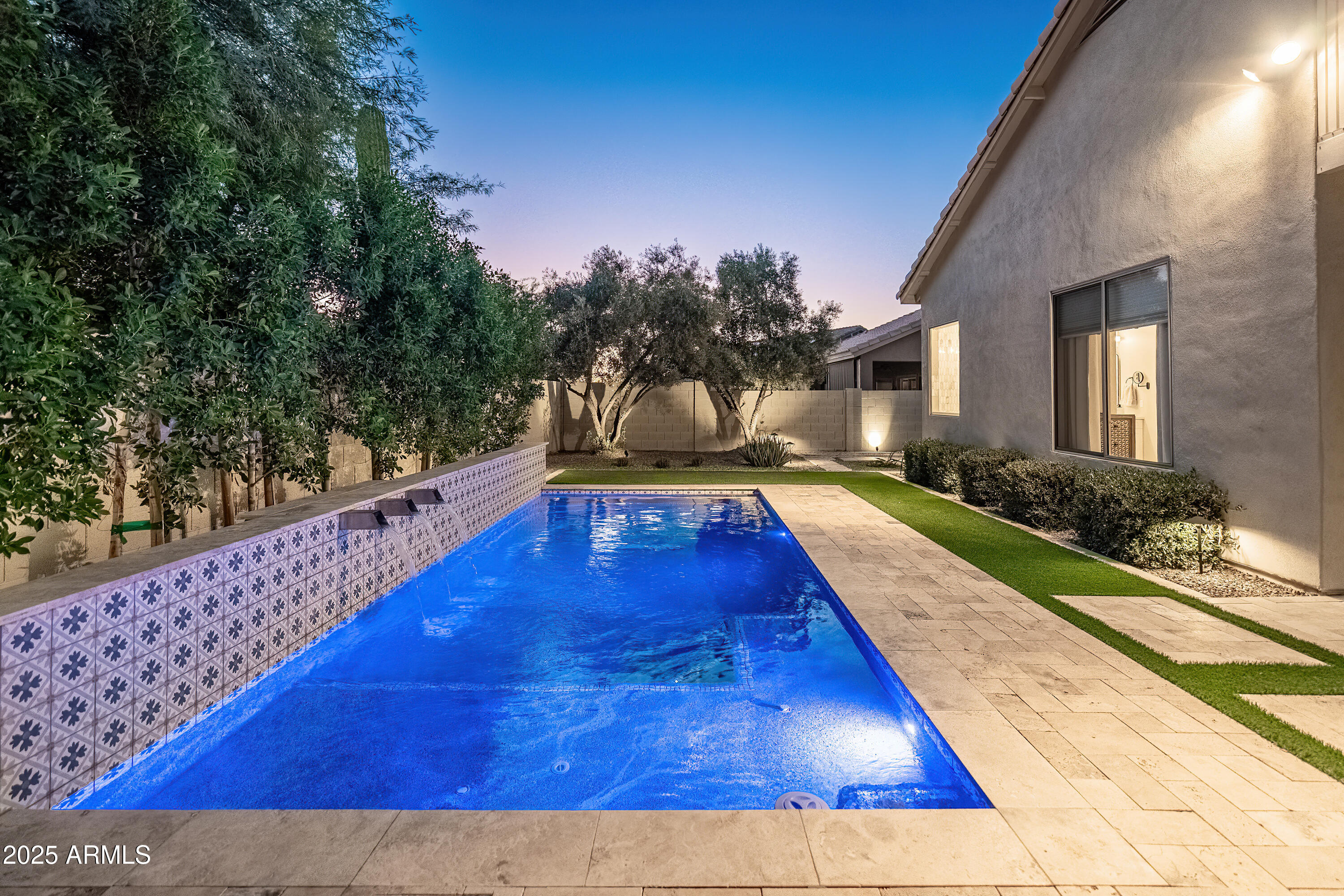 7441 E Whistling Wind Way