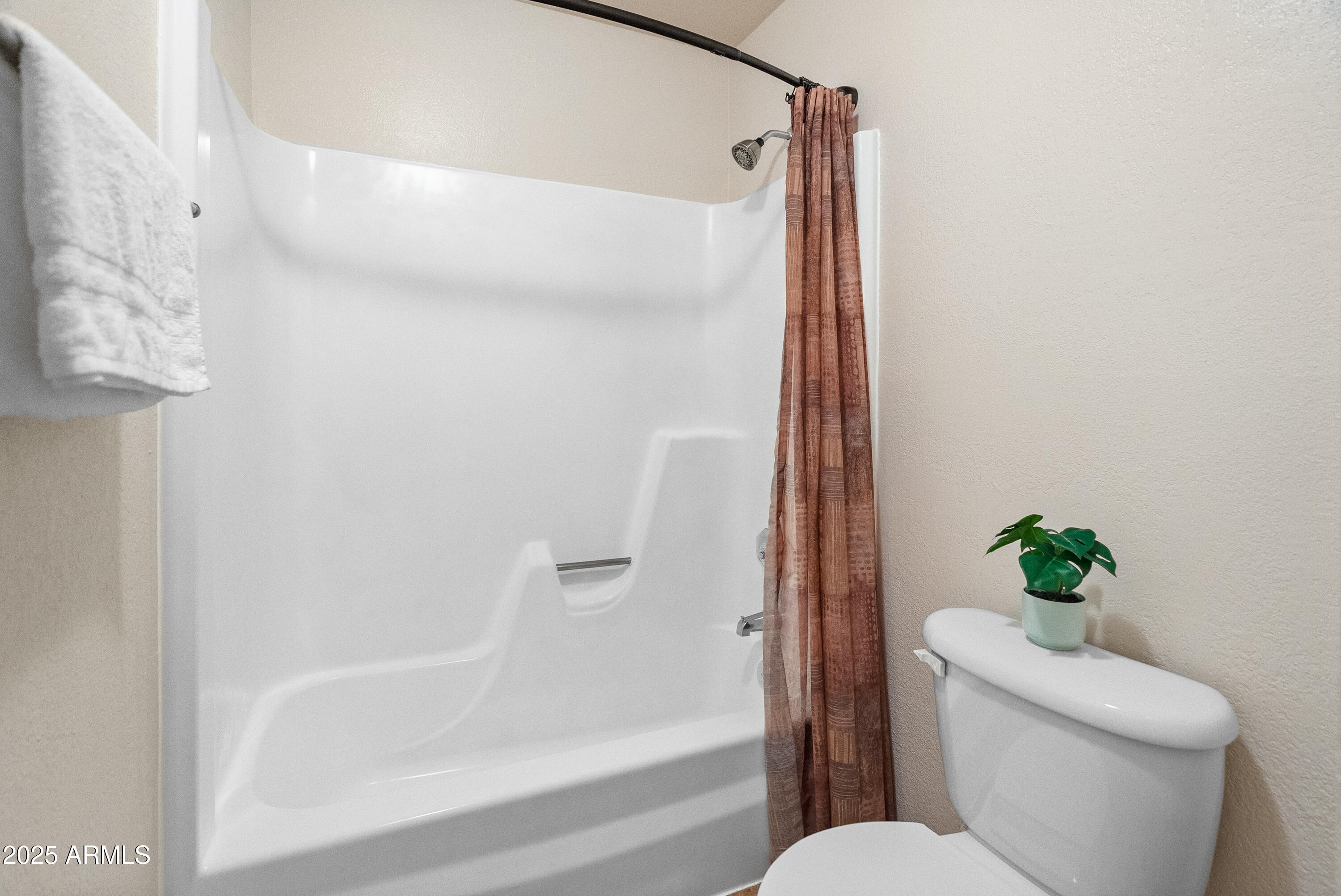 8250 E Arabian Trail, 204