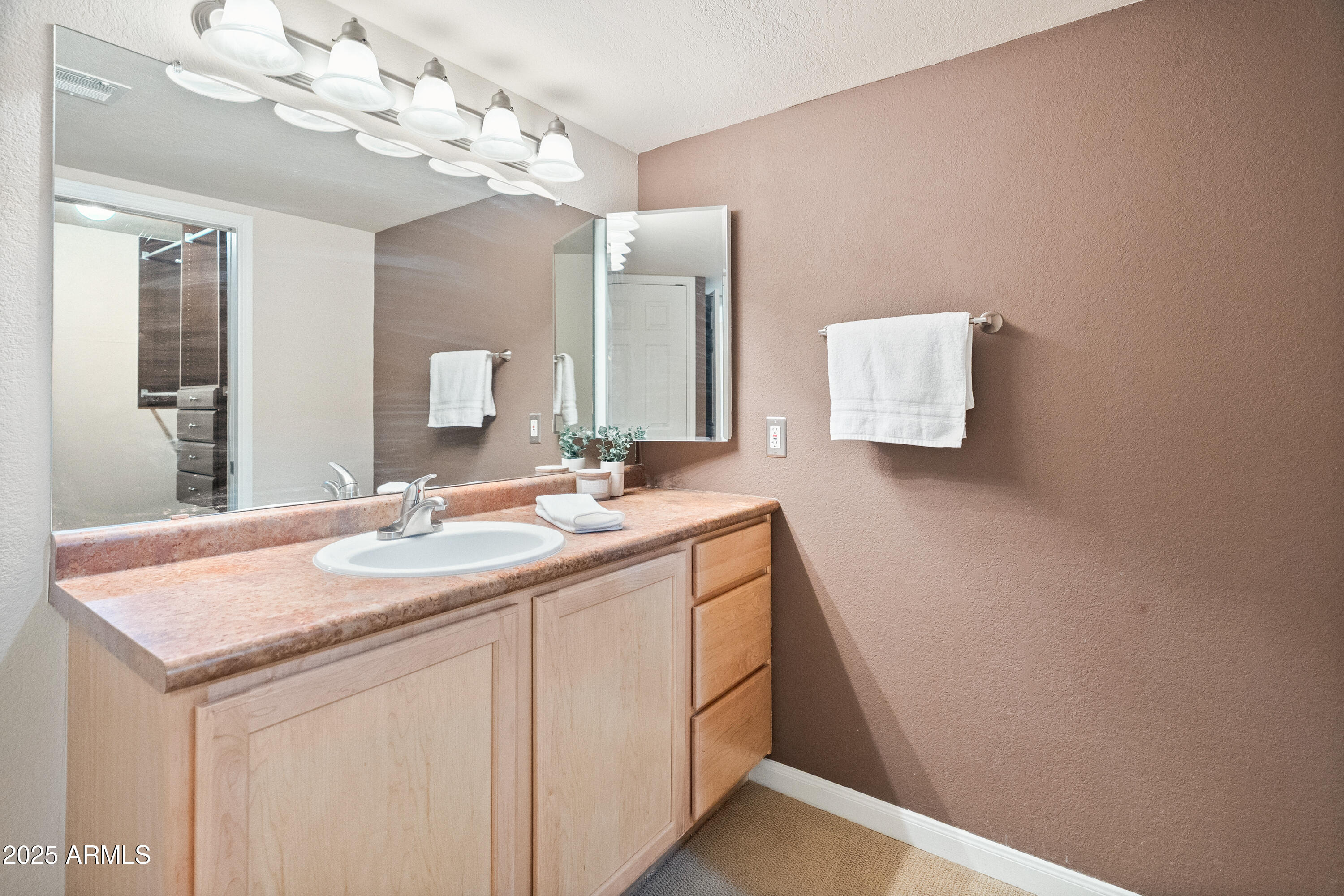 8250 E Arabian Trail, 204