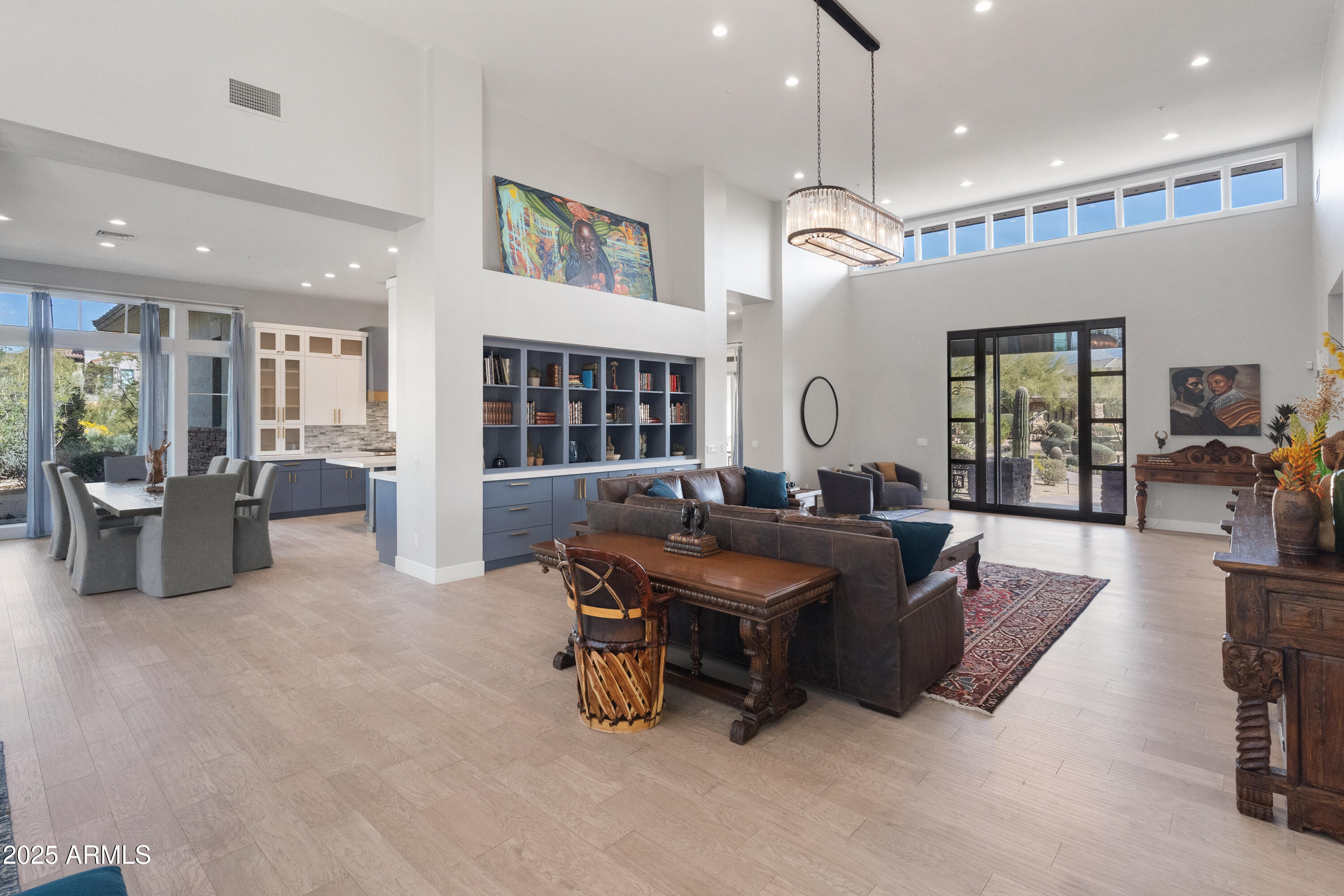 9810 E Thompson Peak Parkway 807