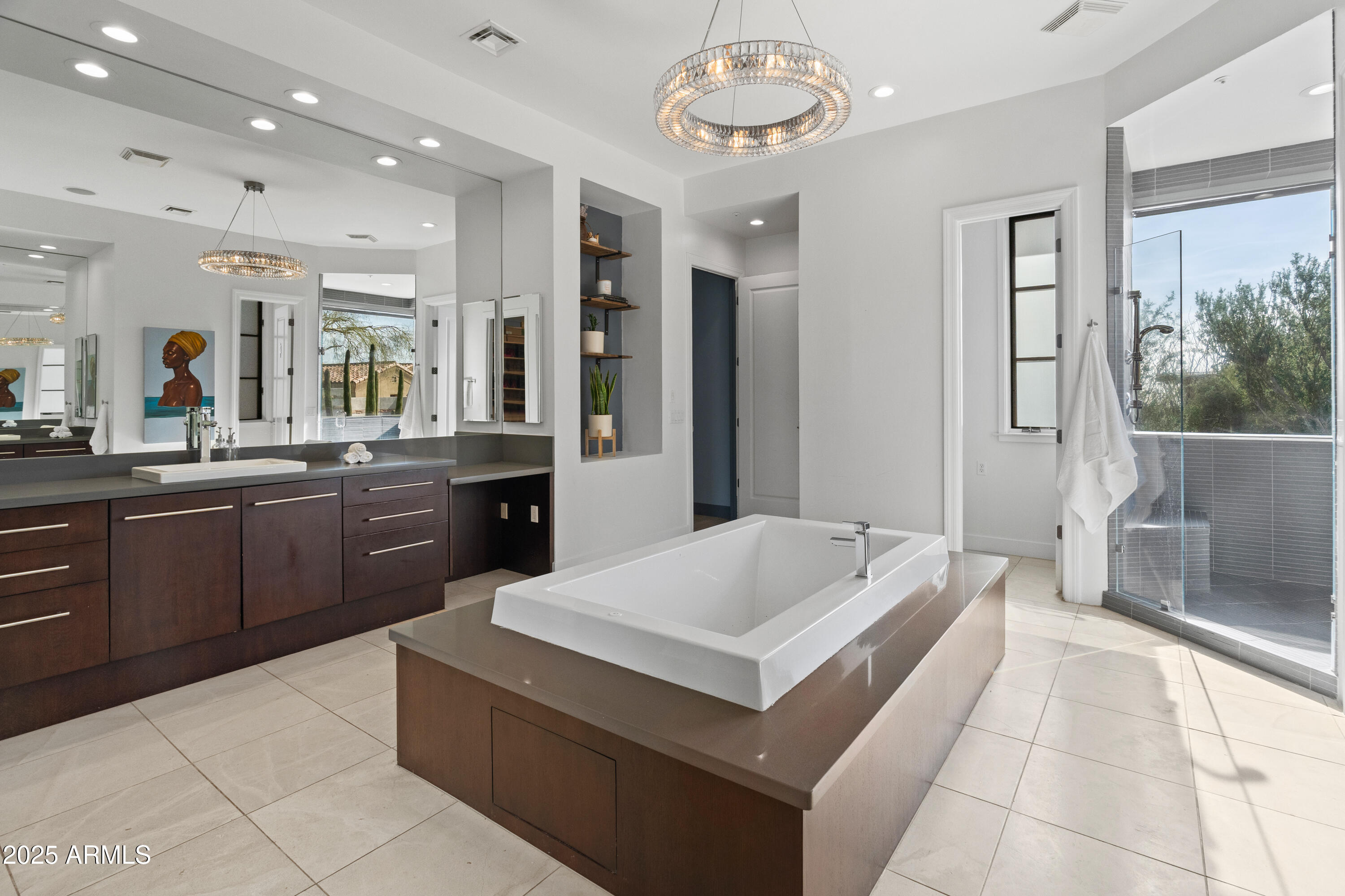 9810 E Thompson Peak Parkway 807