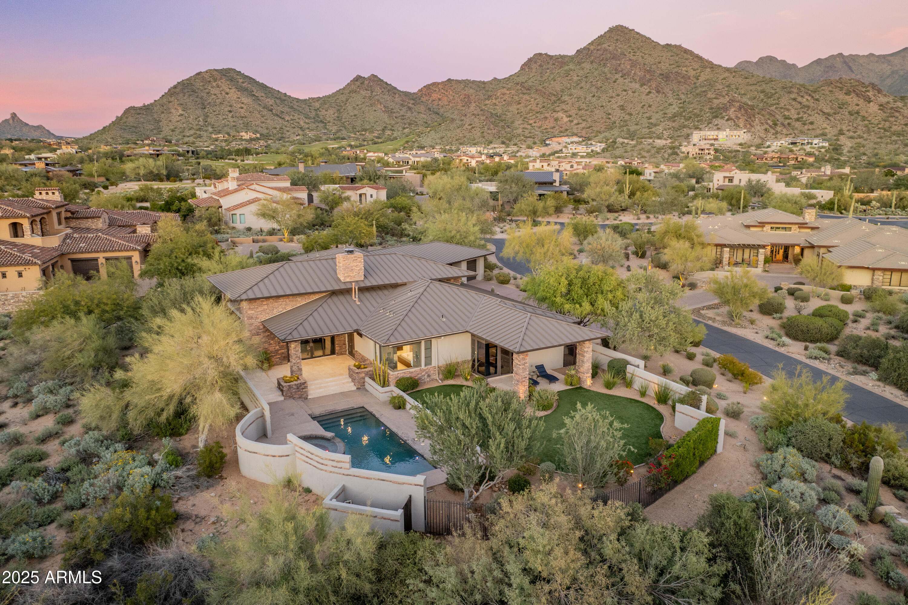 9810 E Thompson Peak Parkway 807