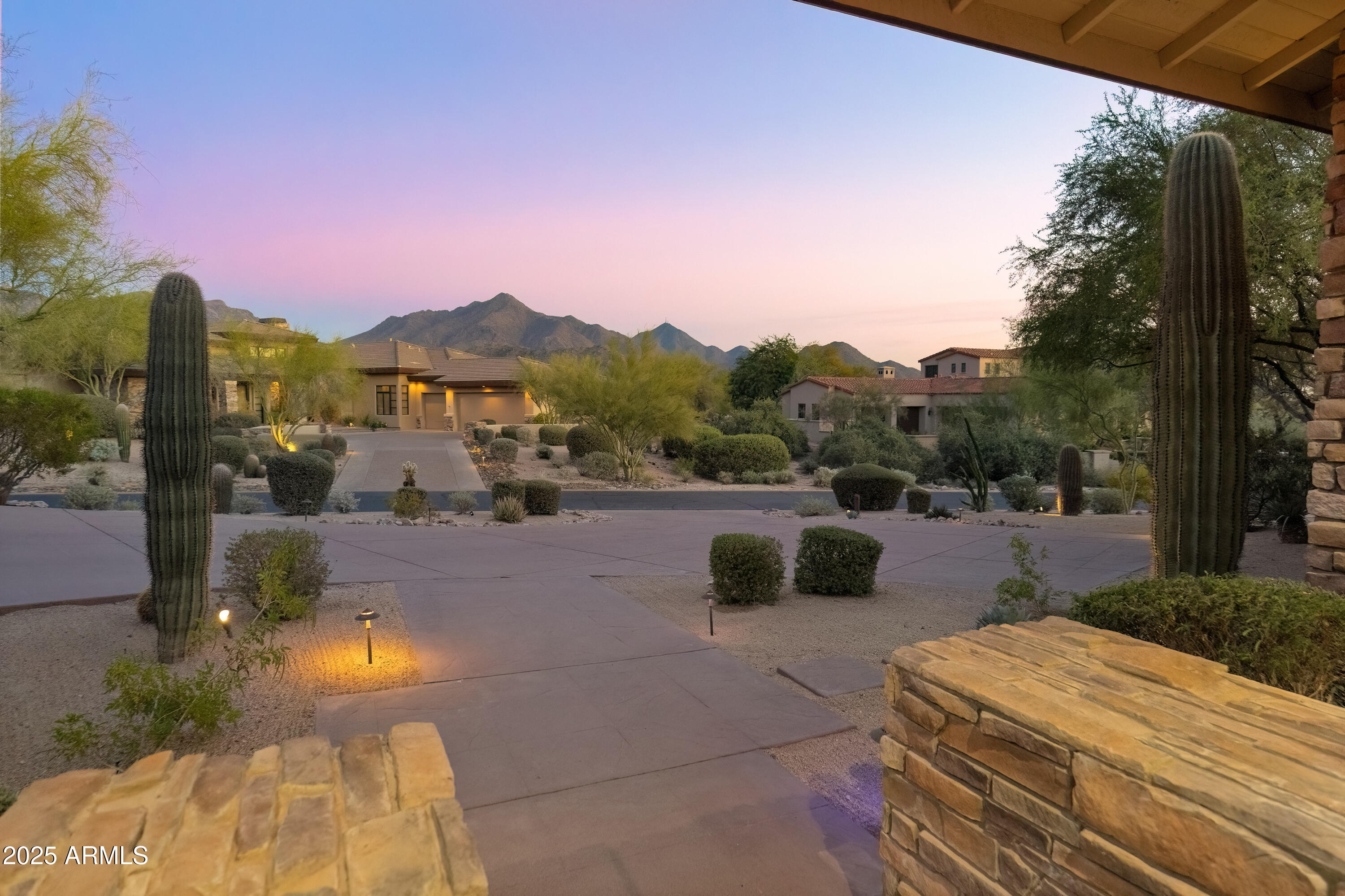 9810 E Thompson Peak Parkway 807