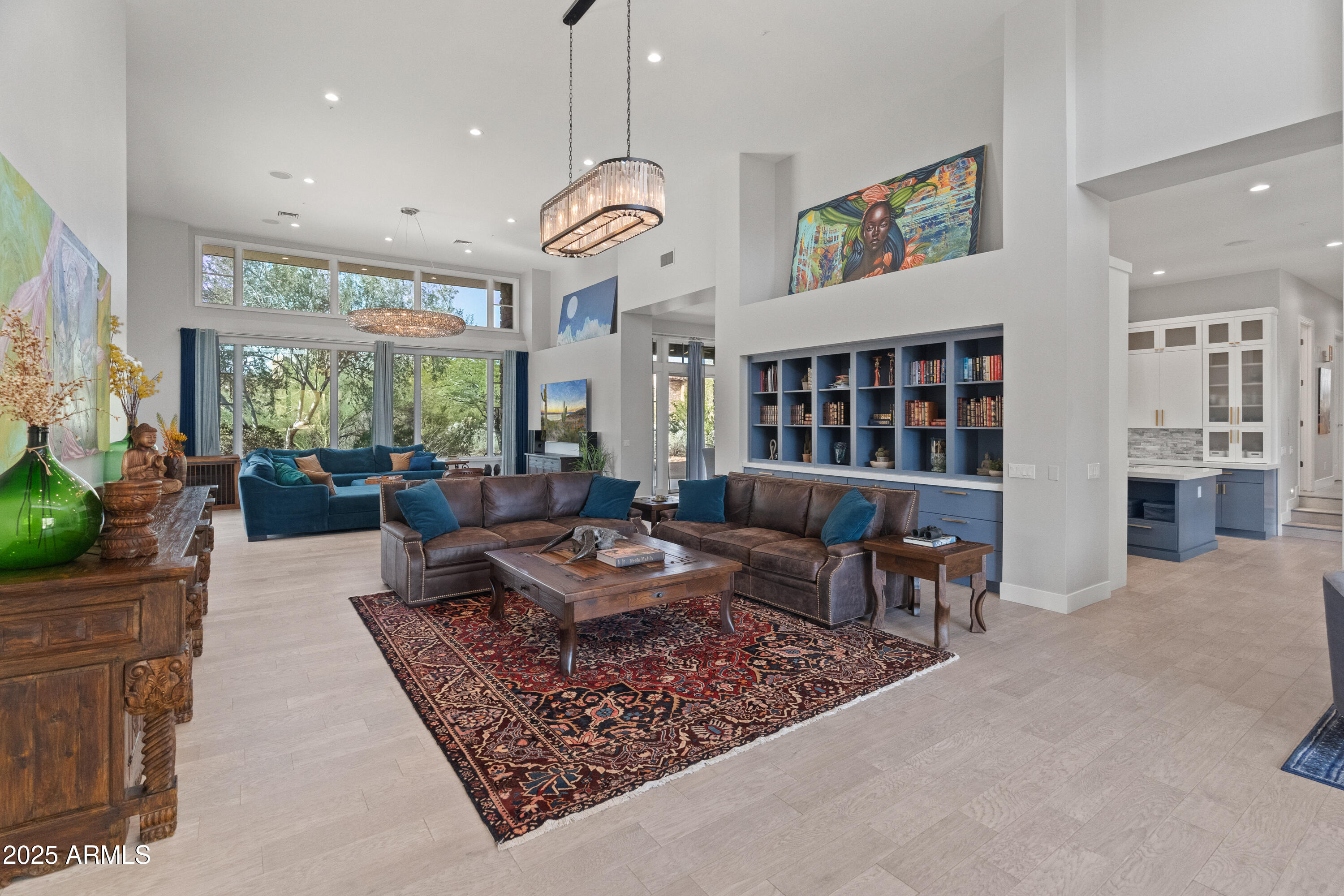 9810 E Thompson Peak Parkway 807