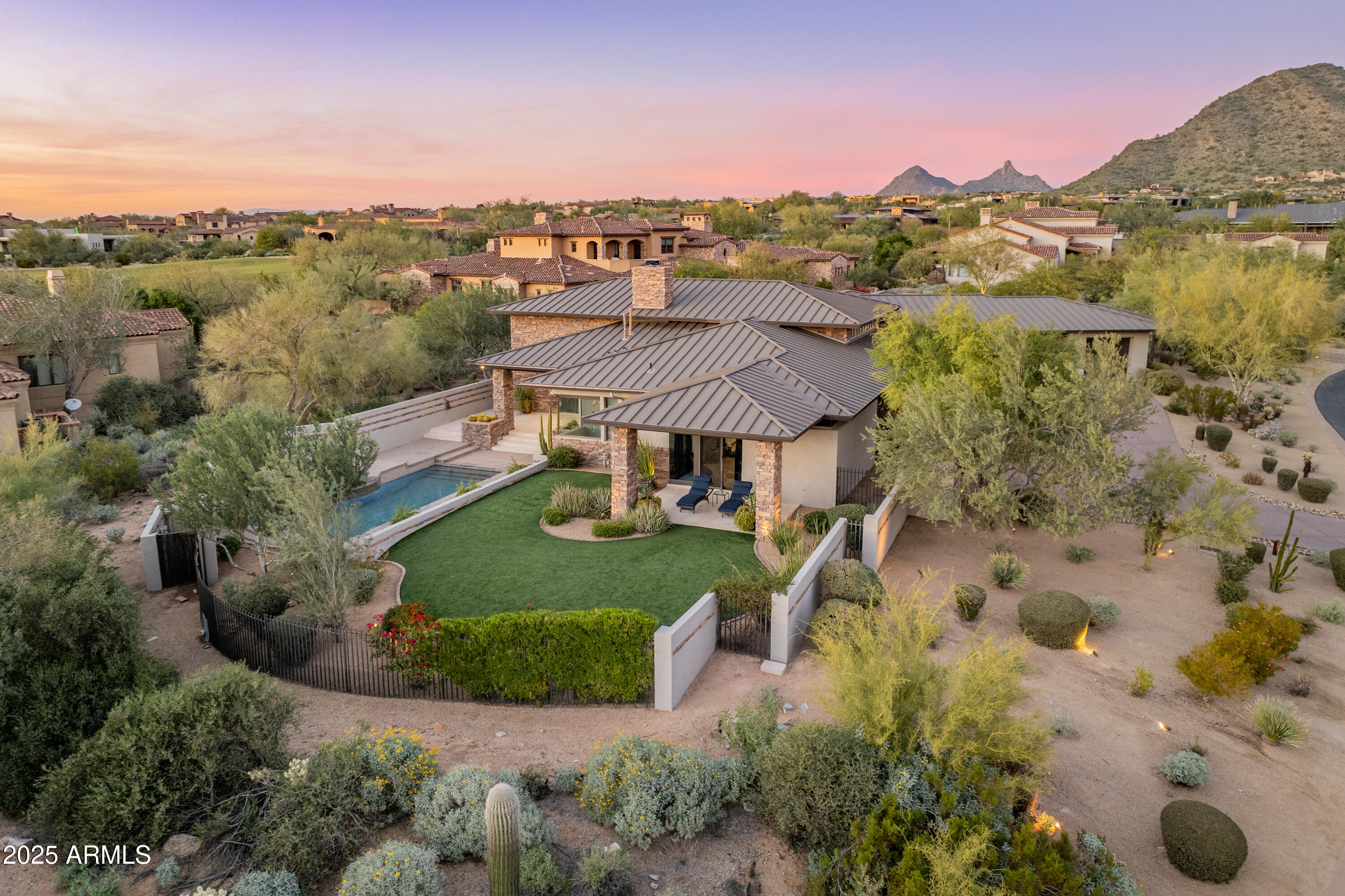 9810 E Thompson Peak Parkway 807