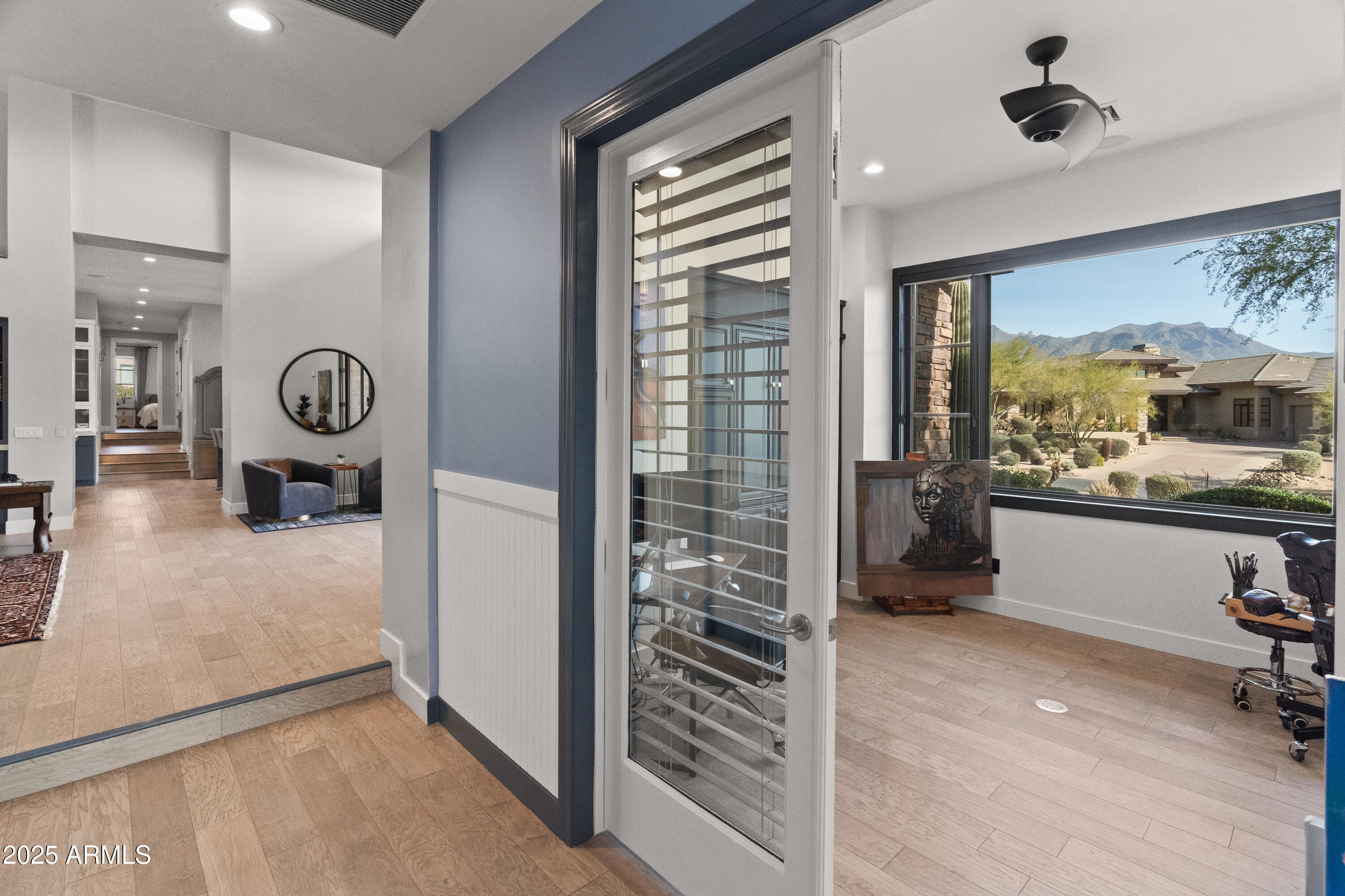 9810 E Thompson Peak Parkway 807