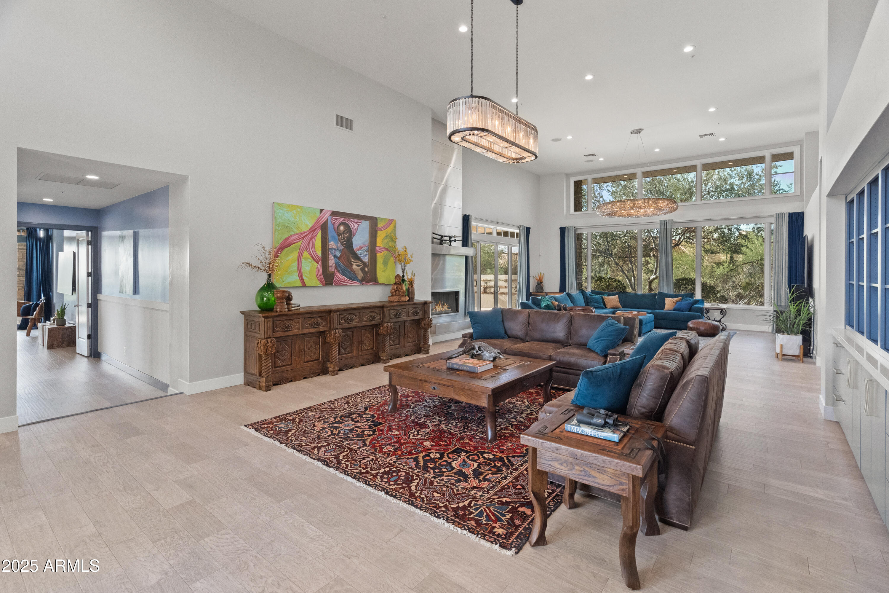 9810 E Thompson Peak Parkway 807