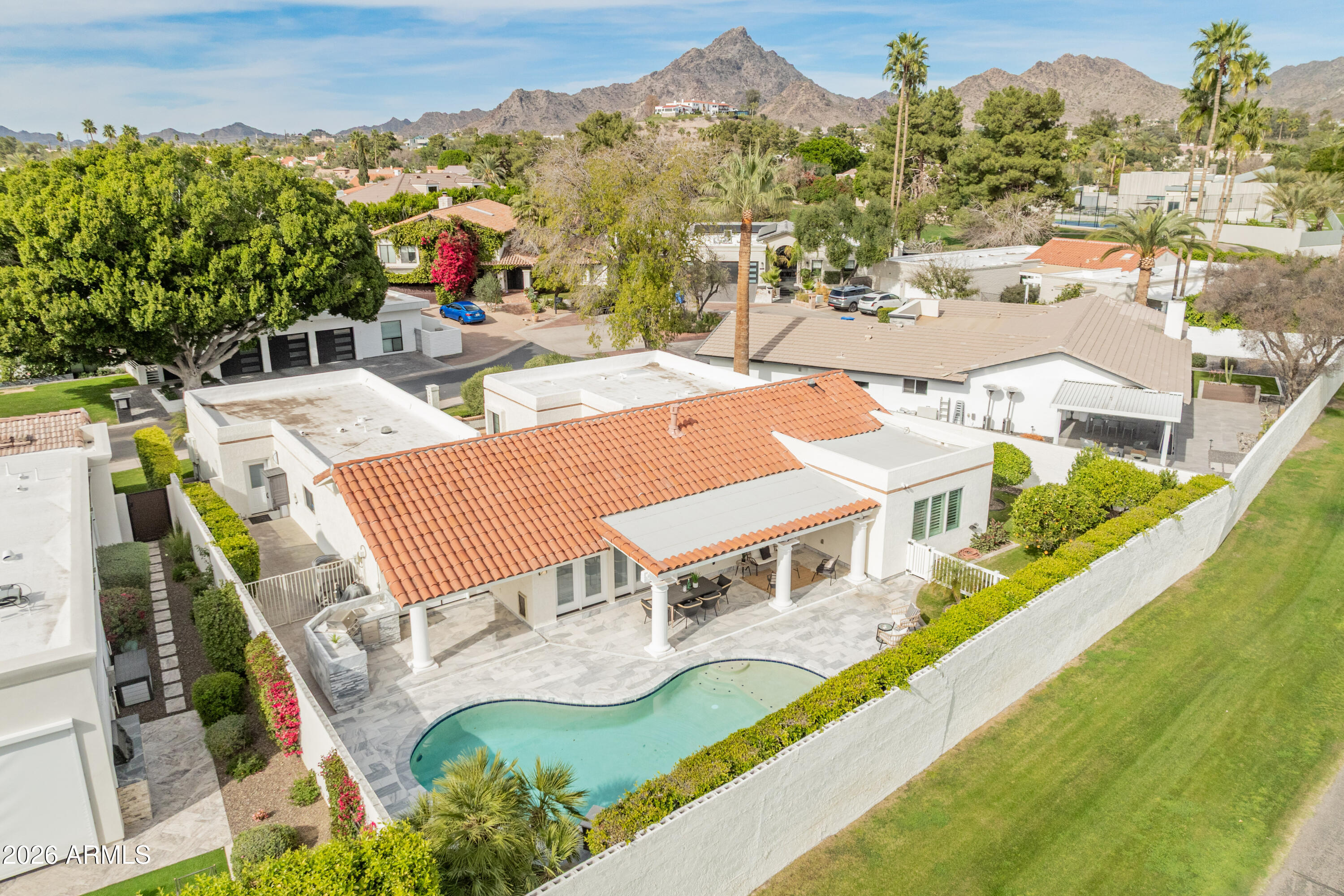 2521 E Marshall Avenue