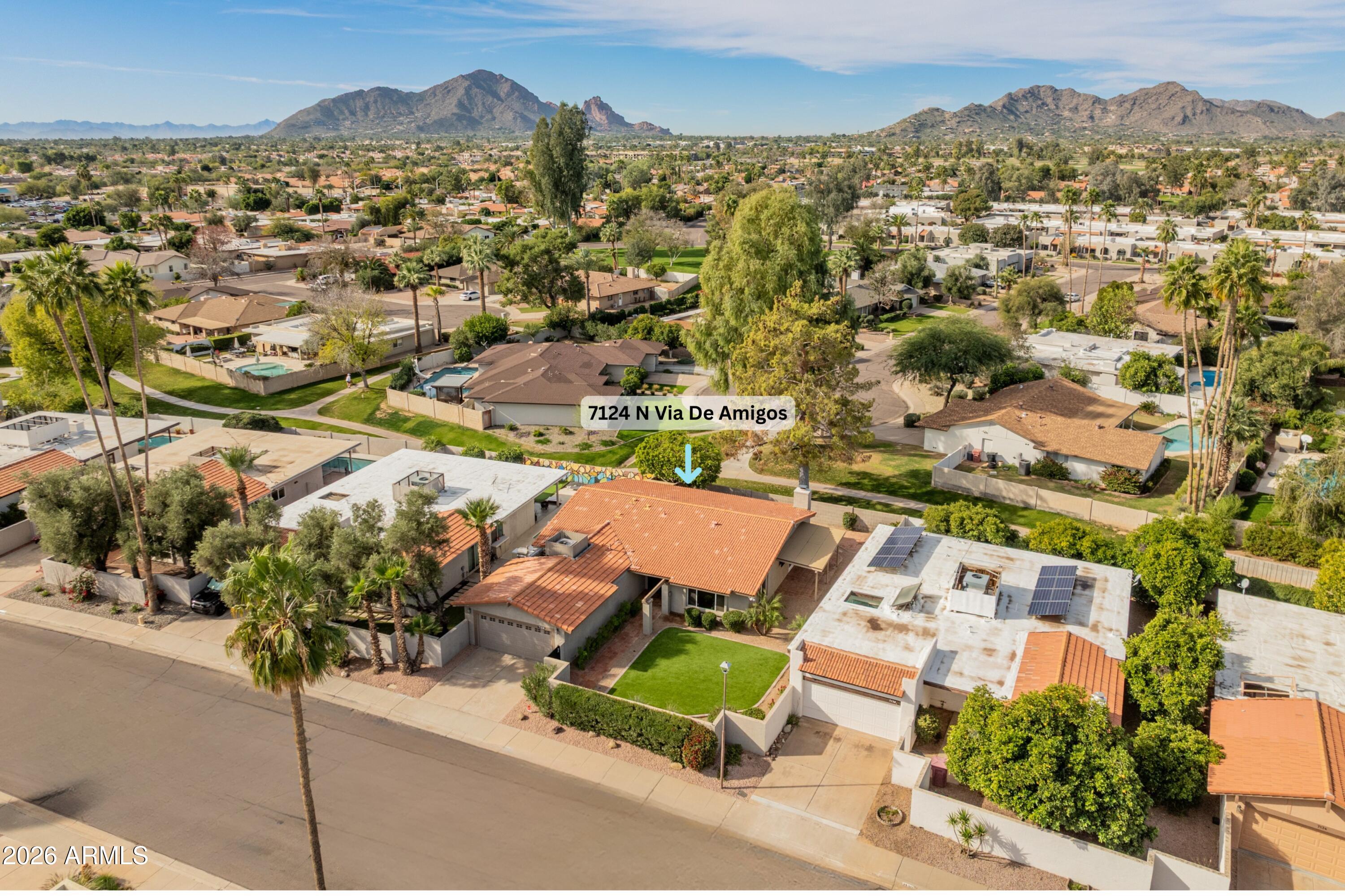 7124 N Via De Amigos