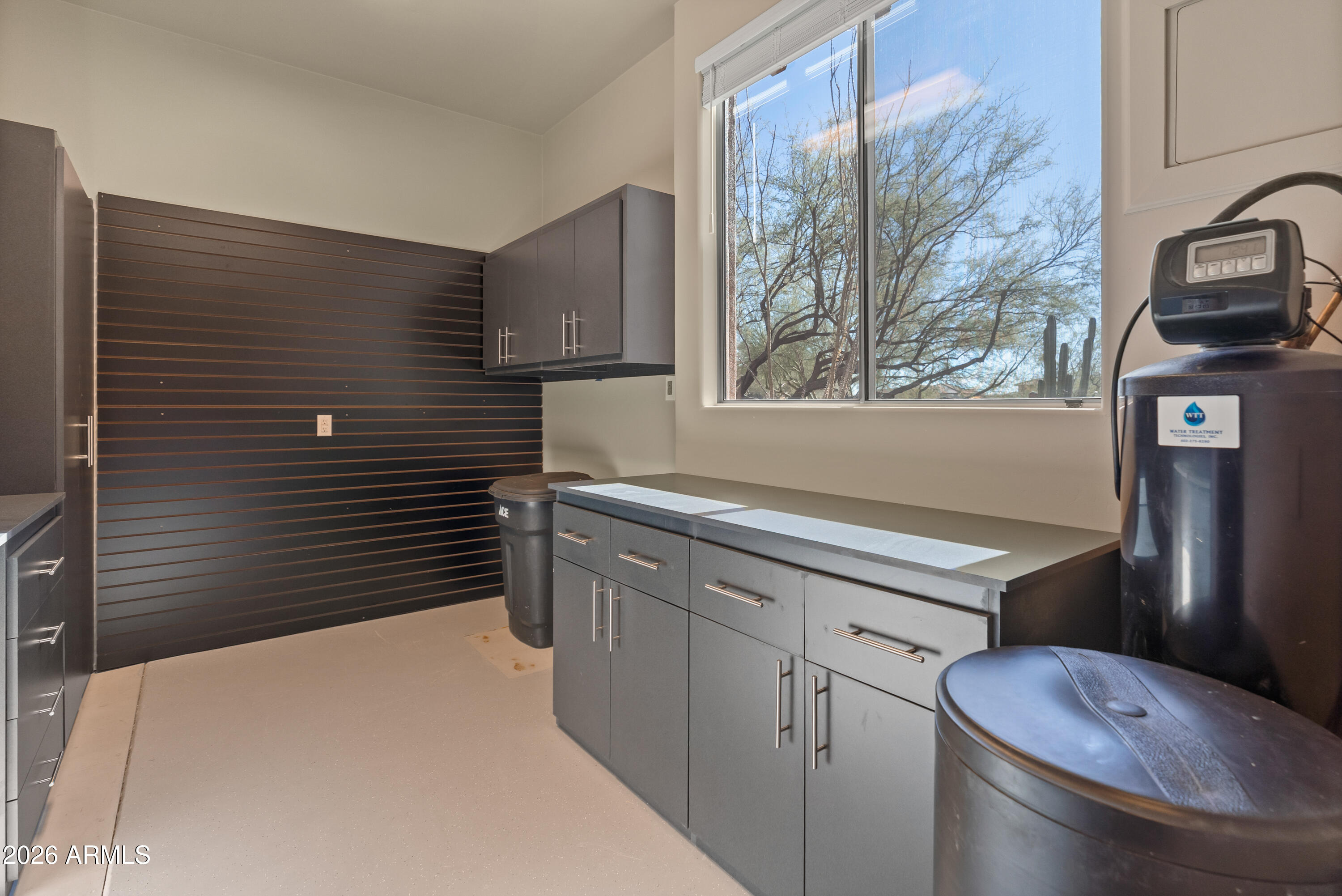 37958 N Boulder View Drive