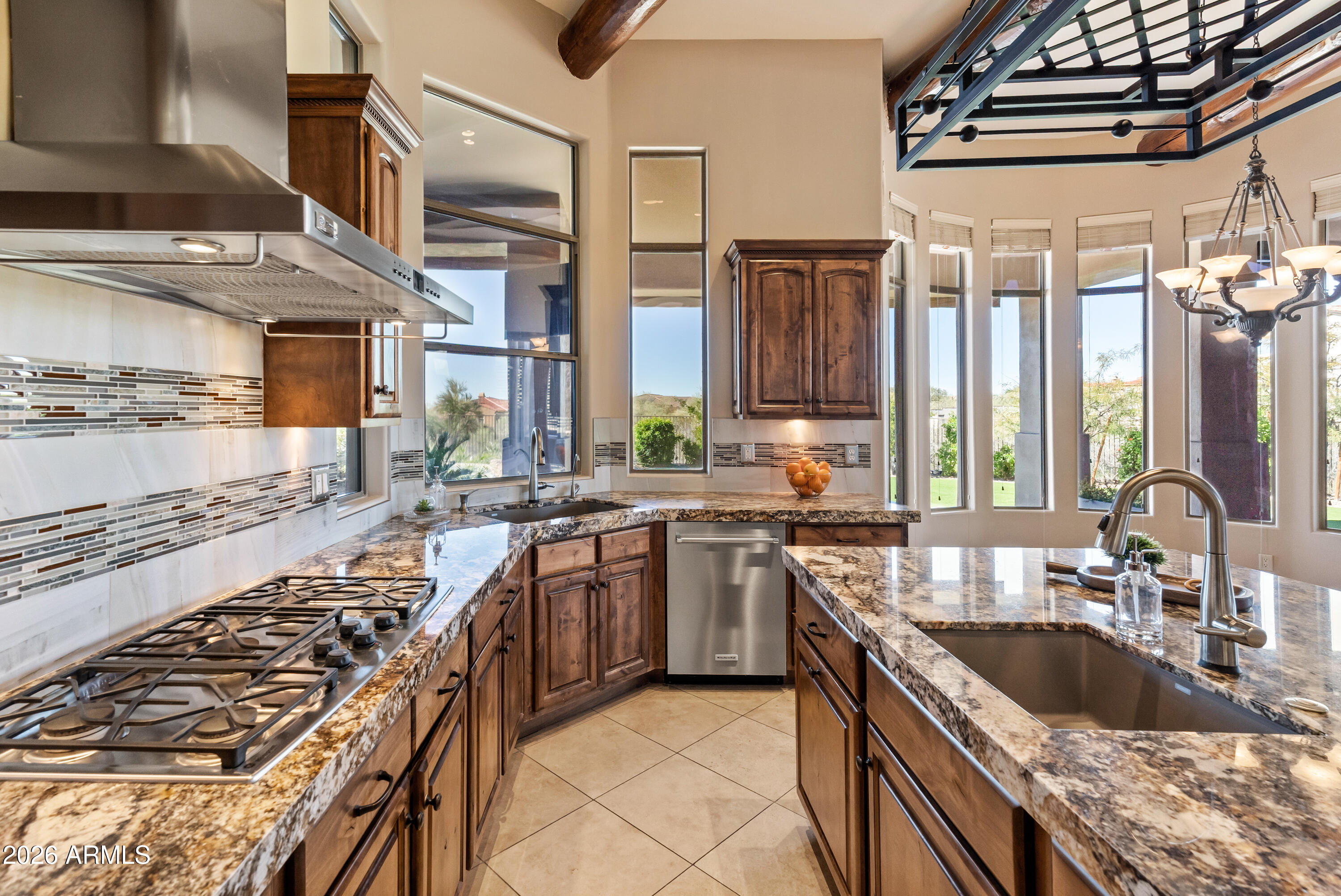 37958 N Boulder View Drive