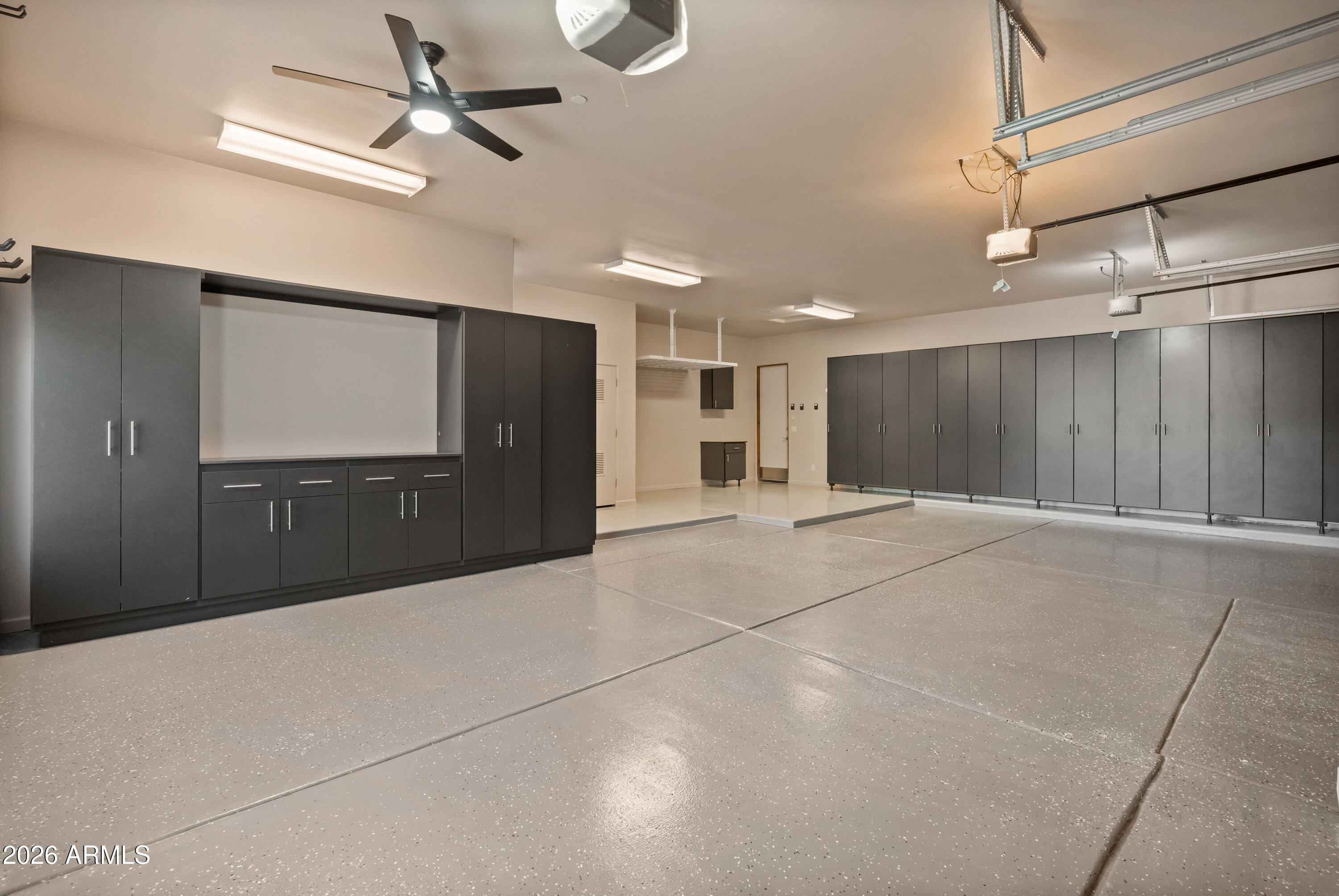 37958 N Boulder View Drive