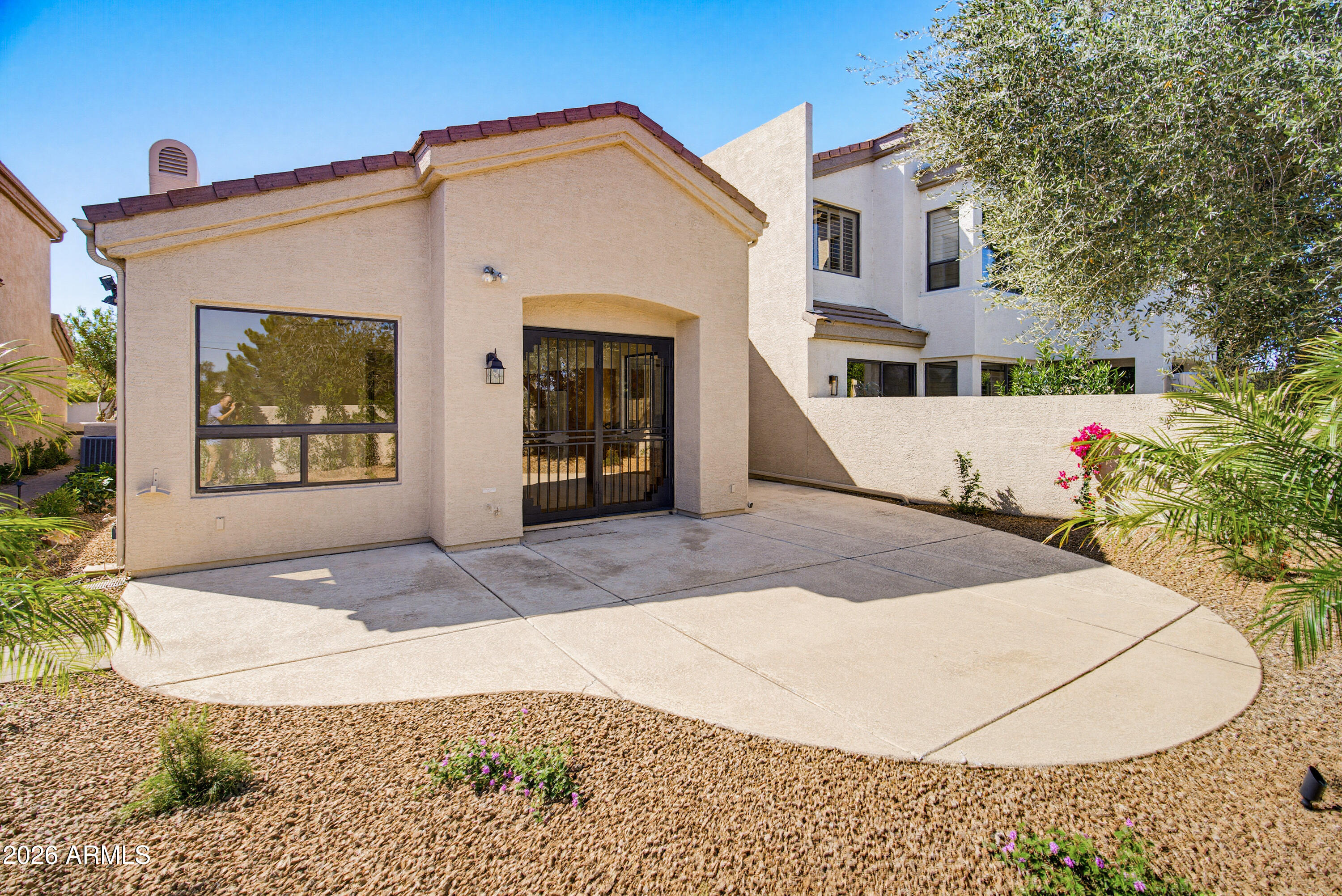 8100 E Camelback Road 64