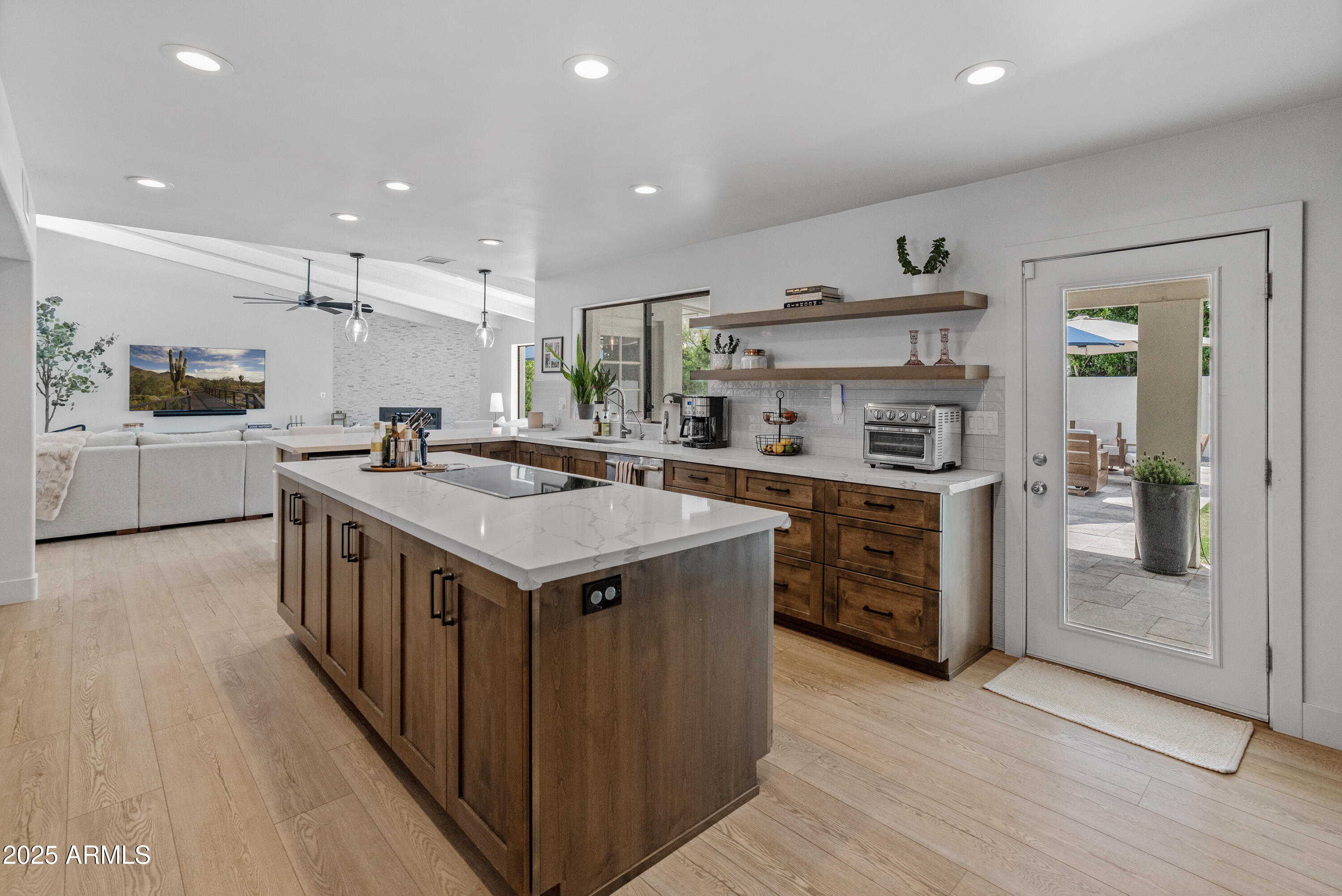 5711 E CORRINE Drive