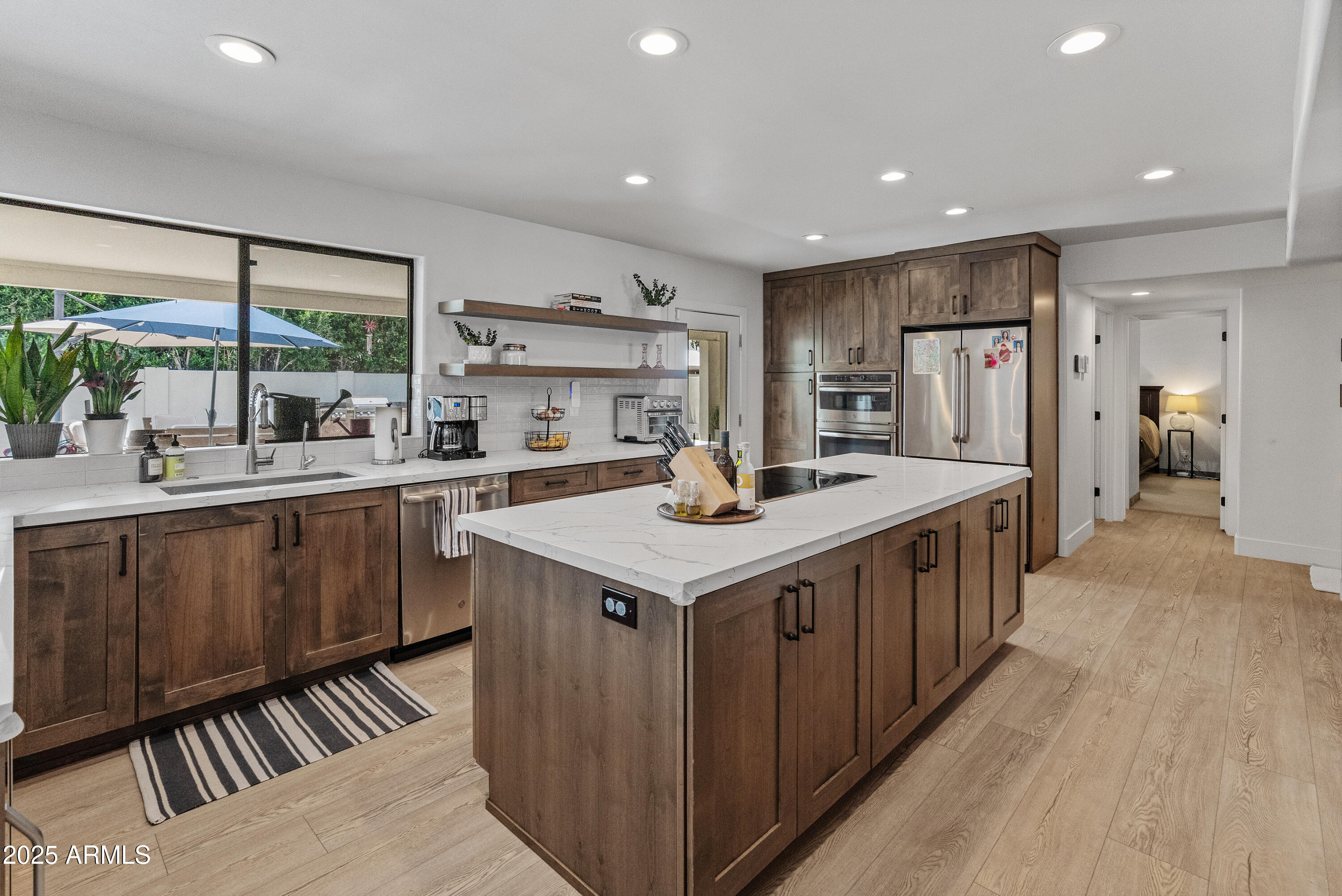 5711 E CORRINE Drive