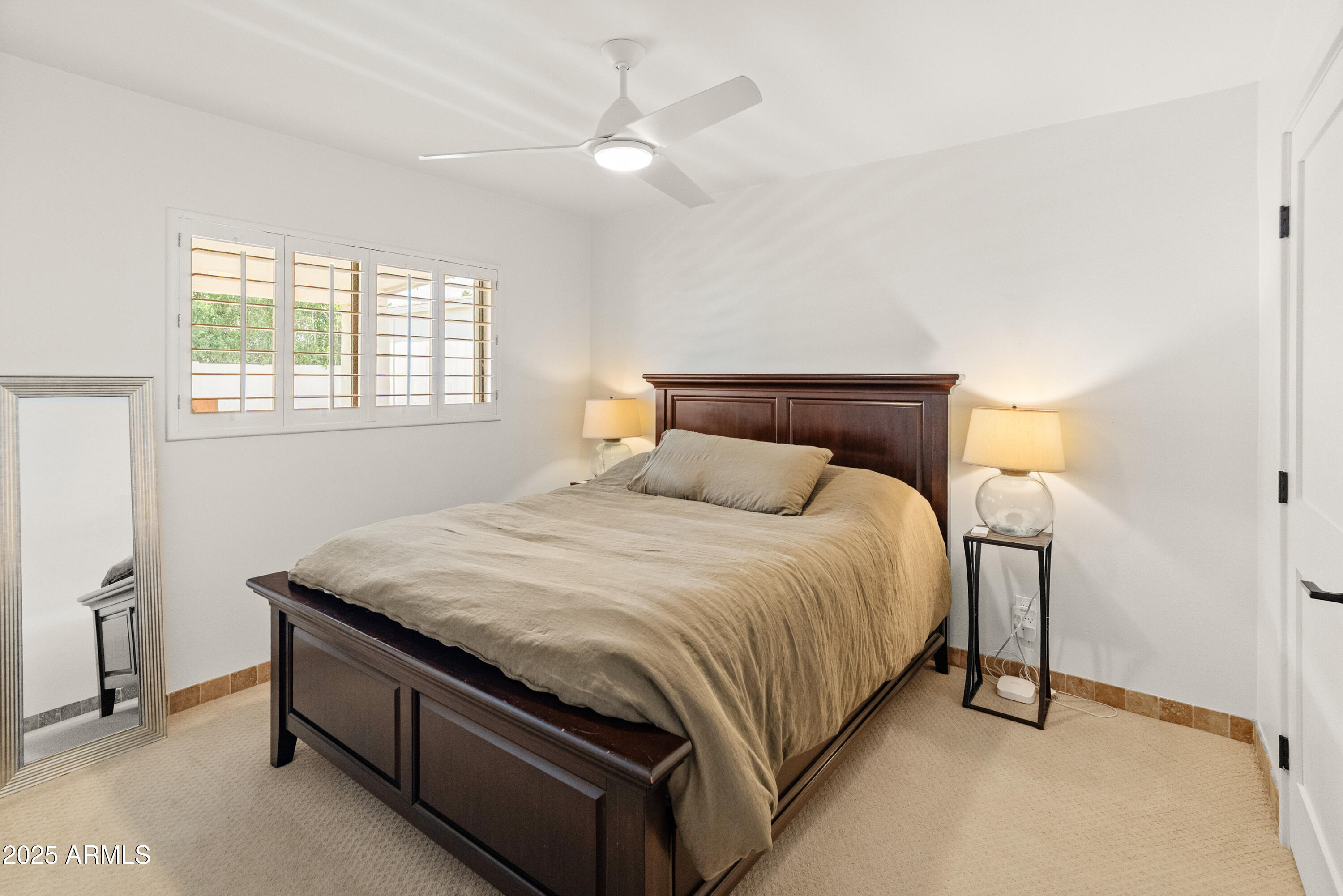 5711 E CORRINE Drive