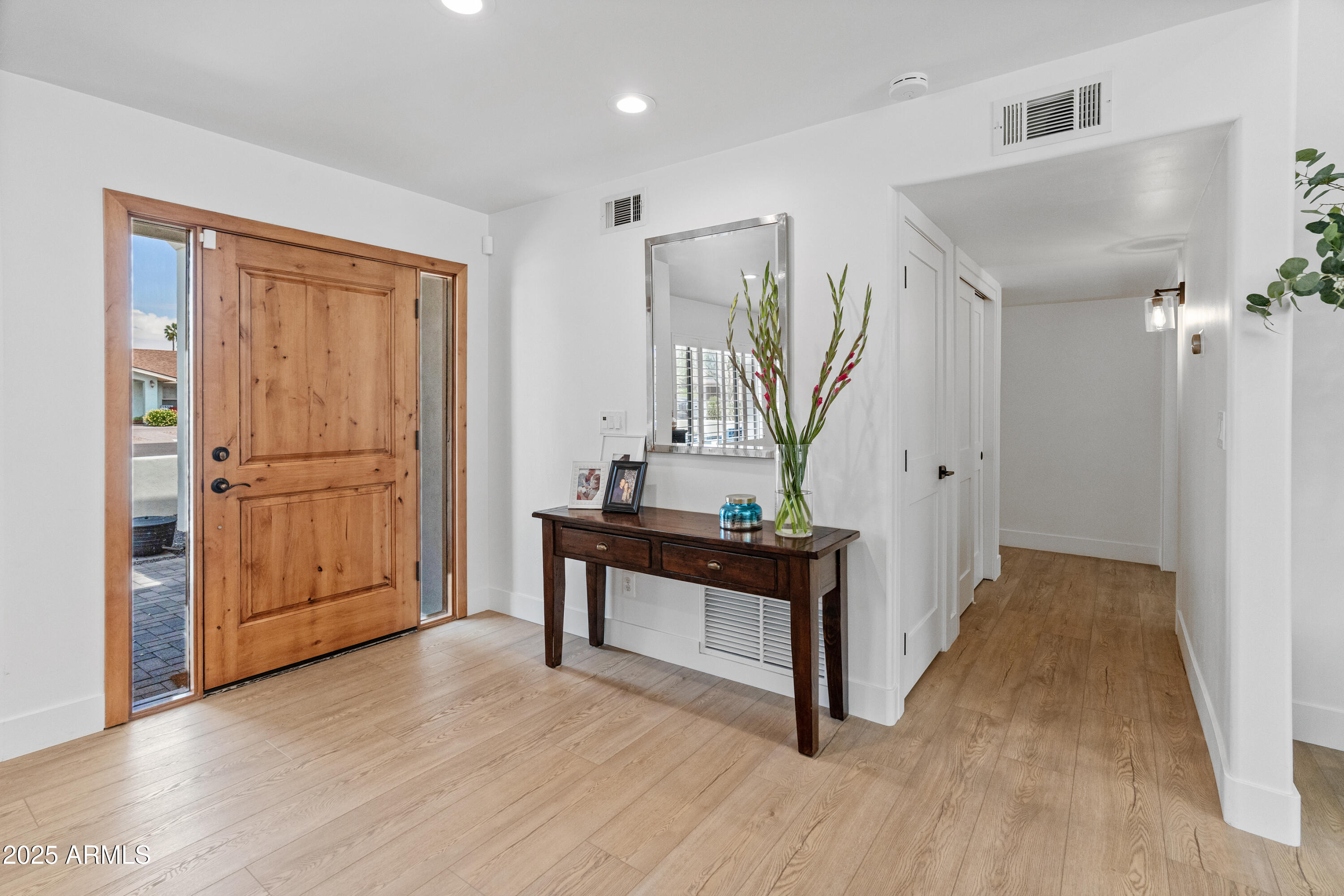 5711 E CORRINE Drive