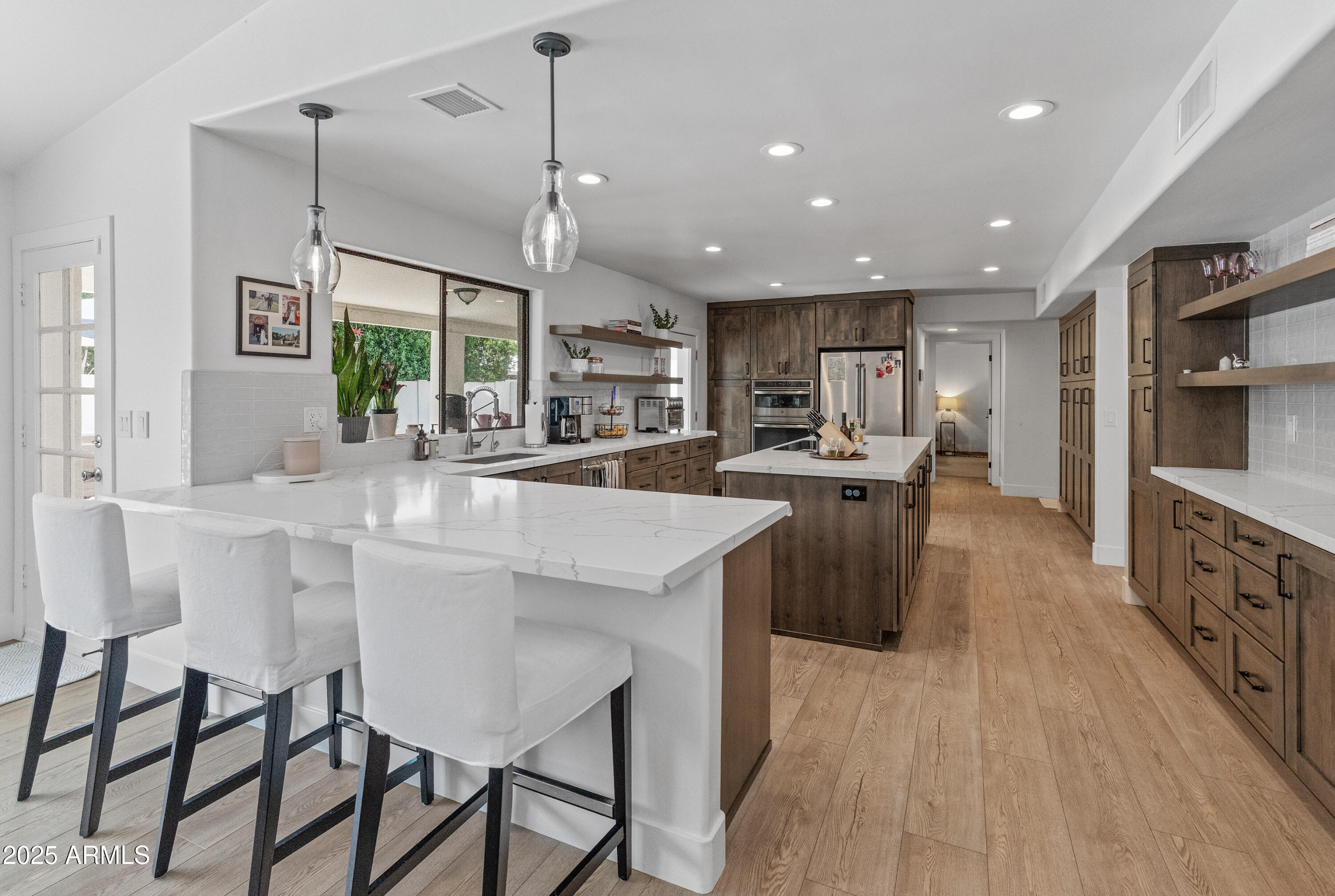 5711 E CORRINE Drive