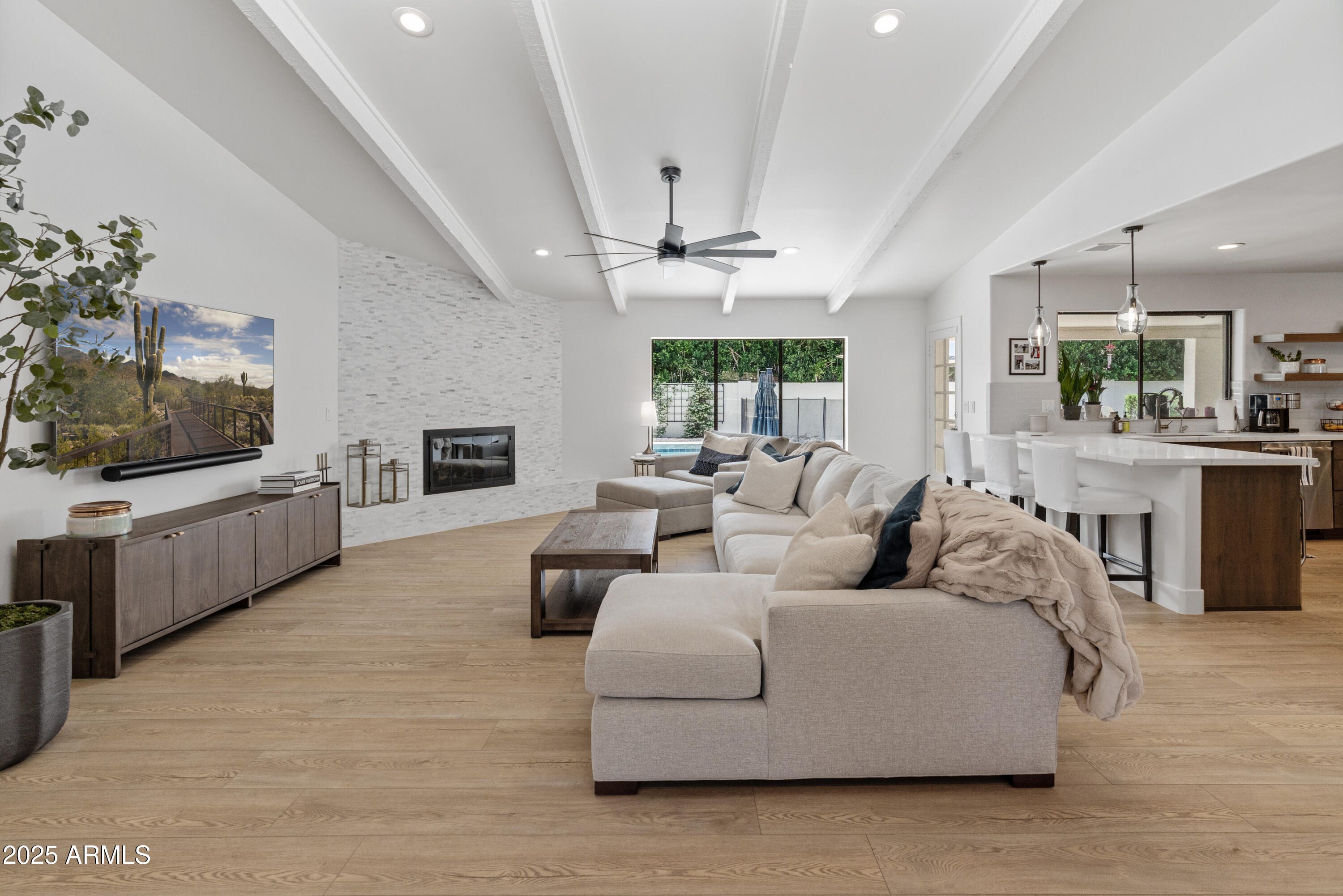 5711 E CORRINE Drive