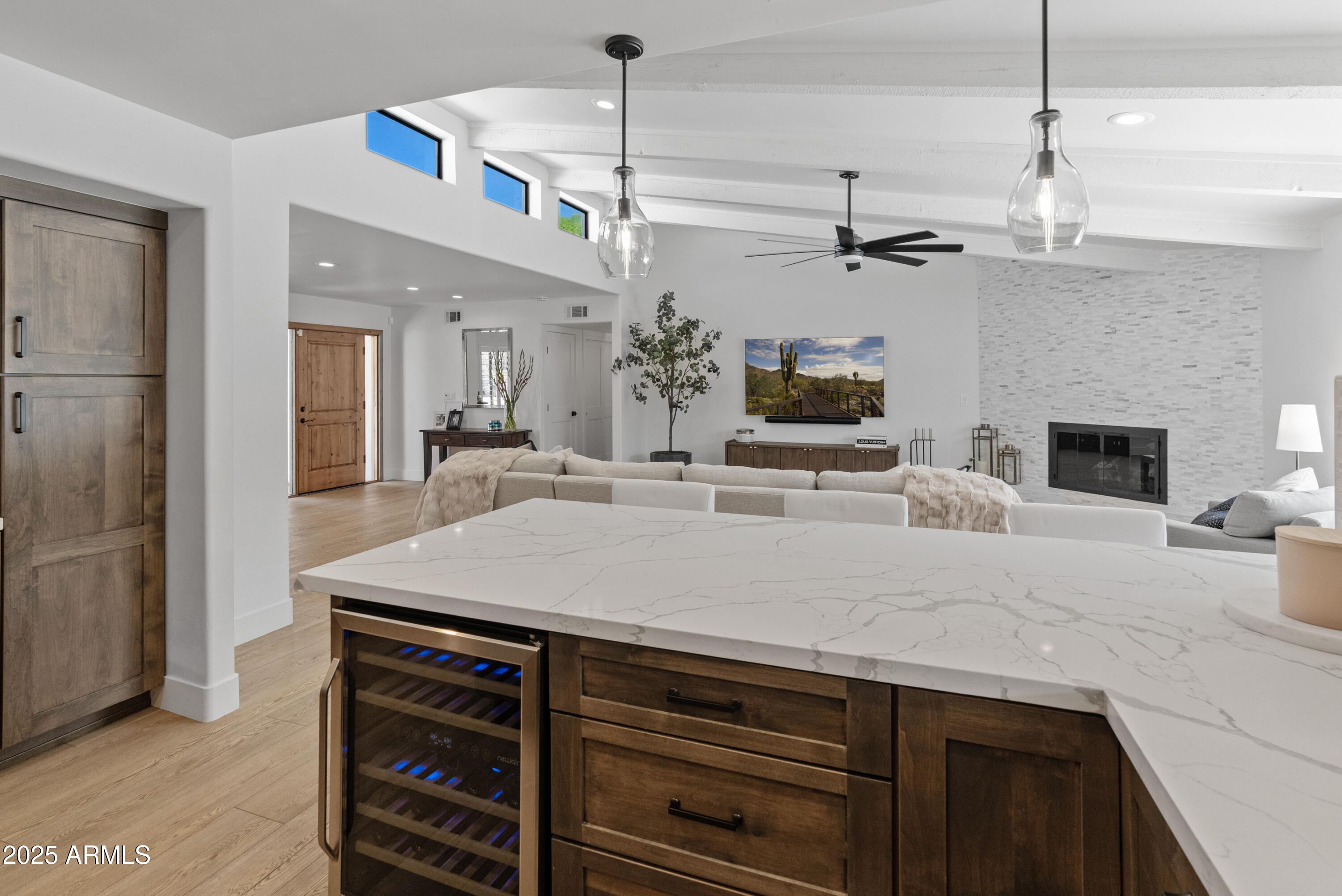 5711 E CORRINE Drive